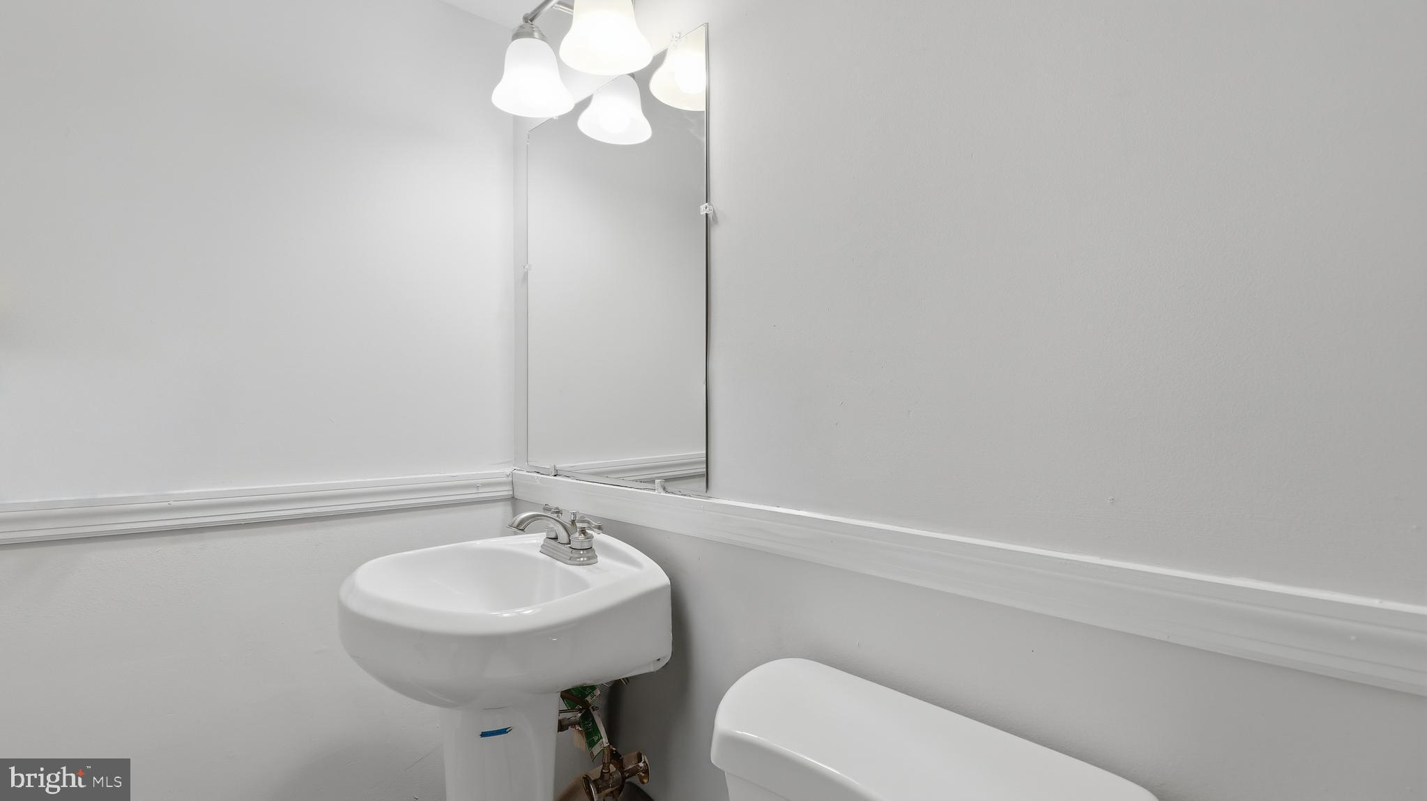 CLINTON - Residential