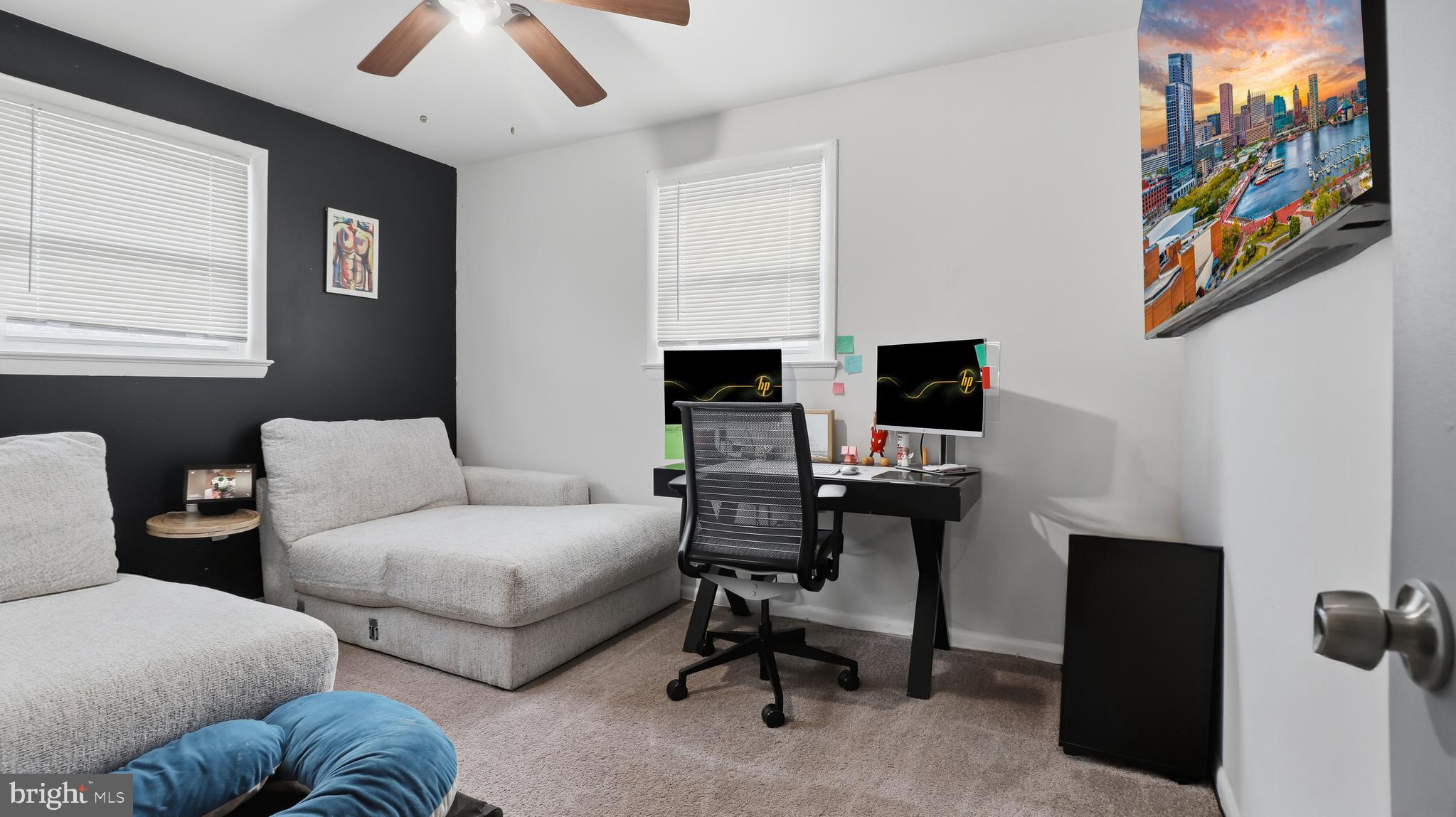 CLINTON - Residential