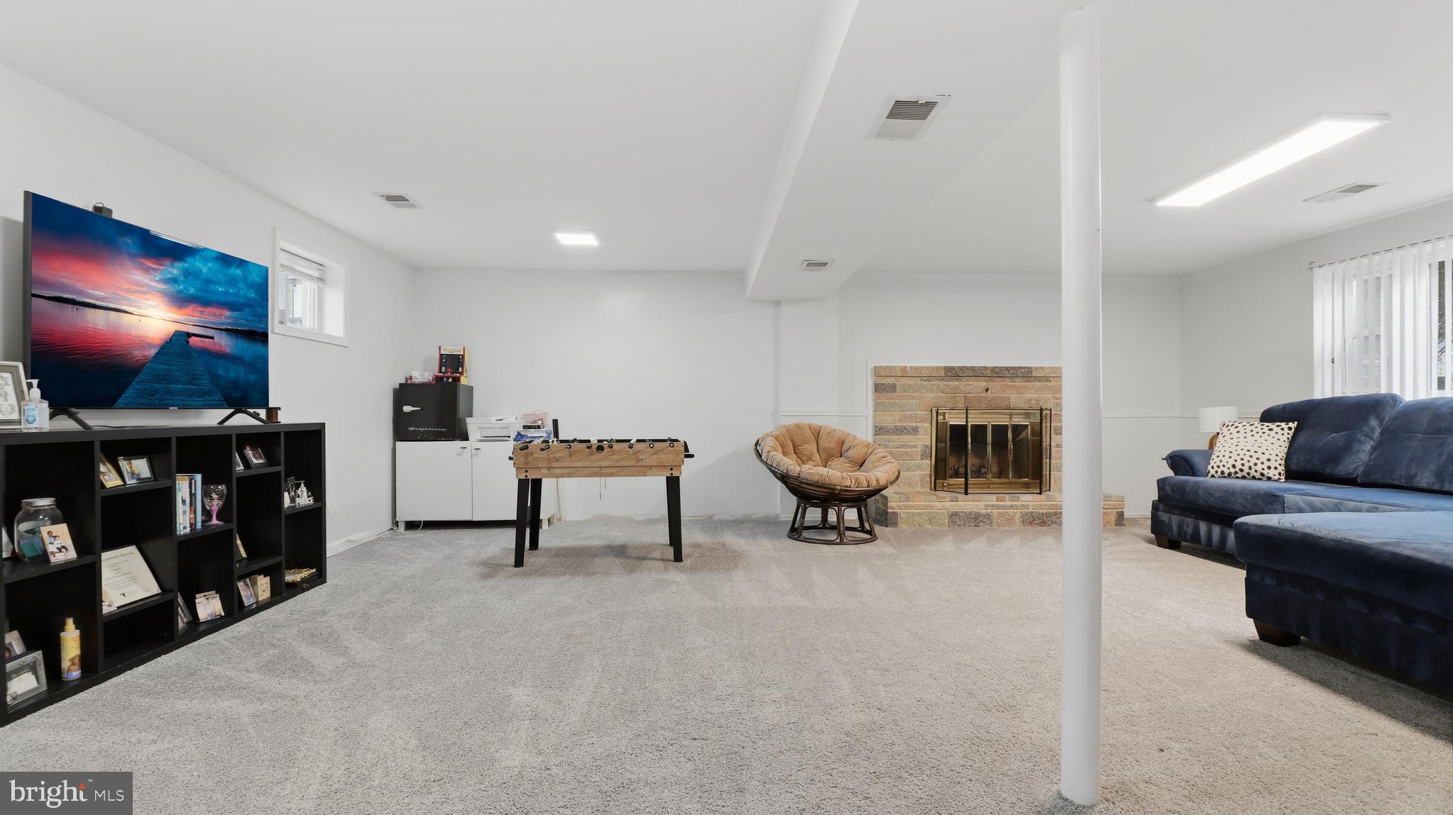 CLINTON - Residential