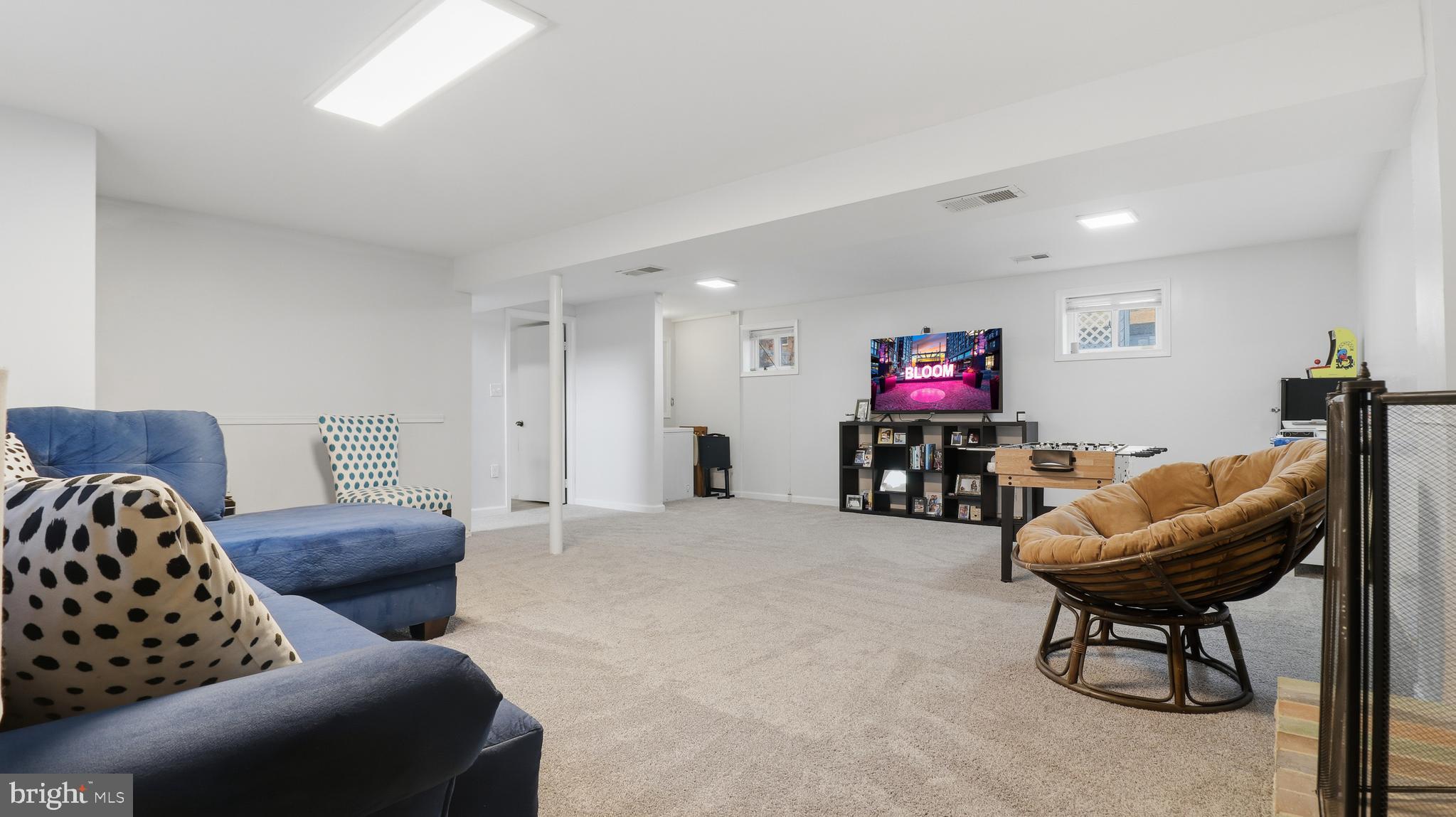 CLINTON - Residential