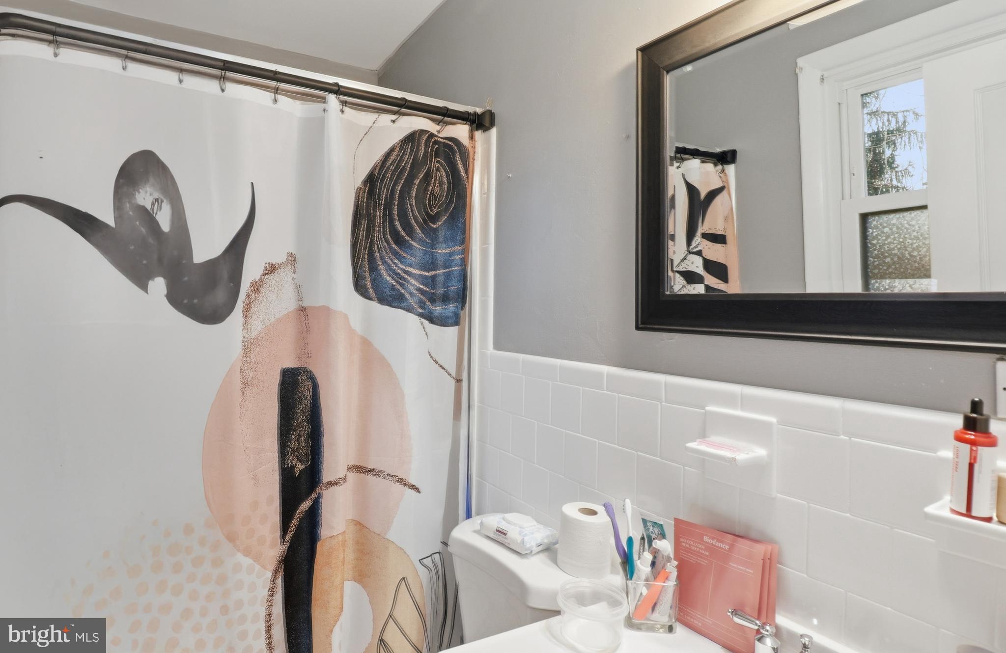 CLINTON - Residential