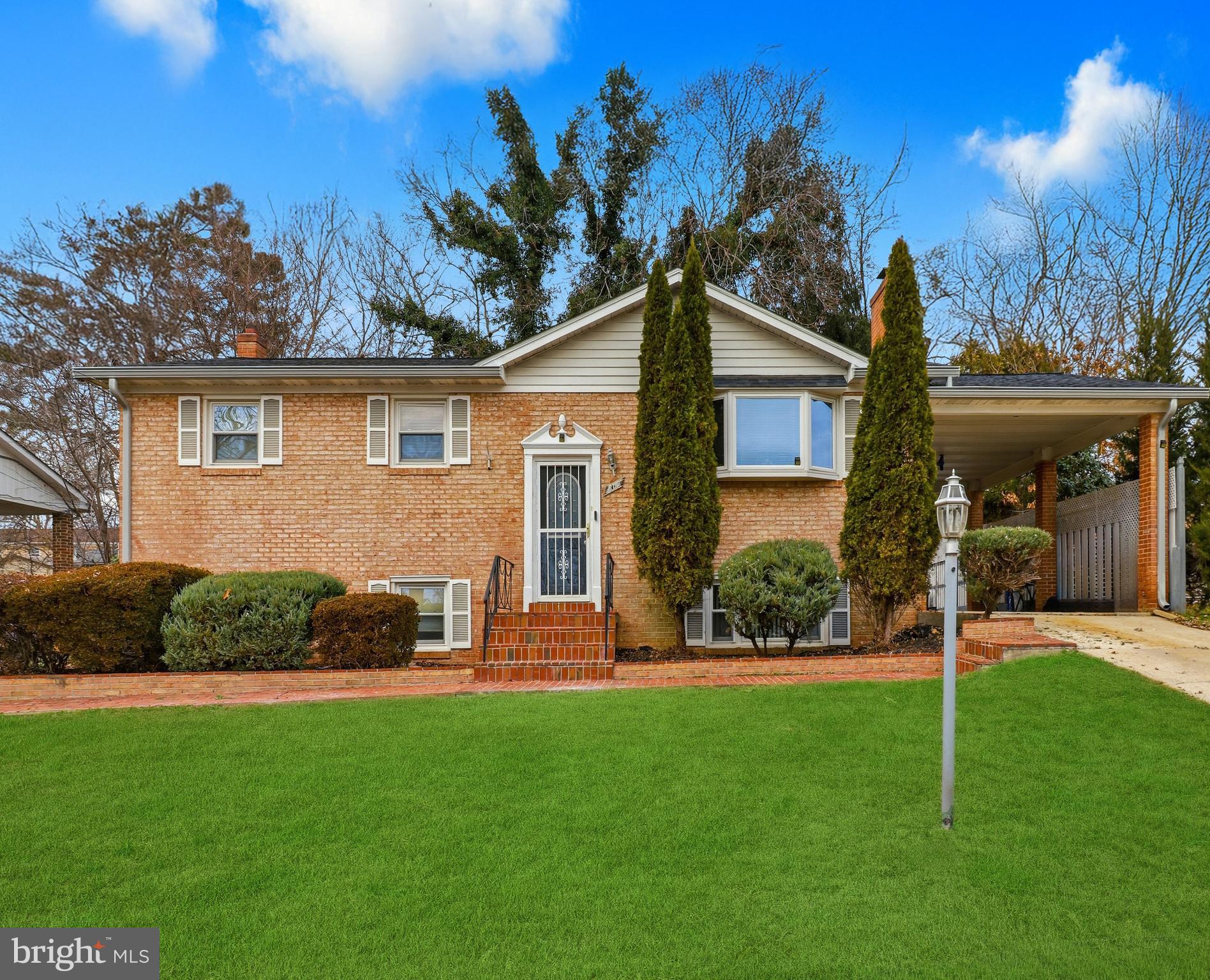 CLINTON - Residential