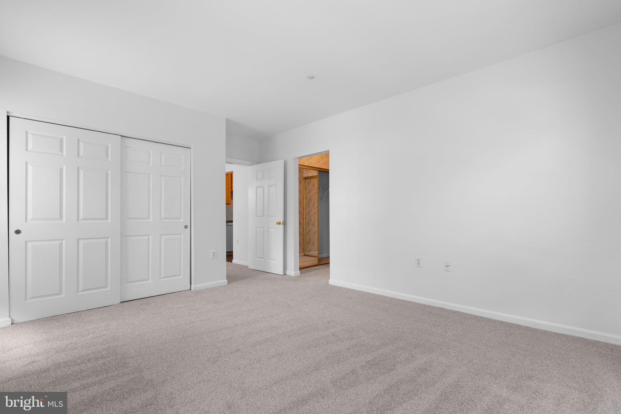 THE PAVILION - Residential Lease