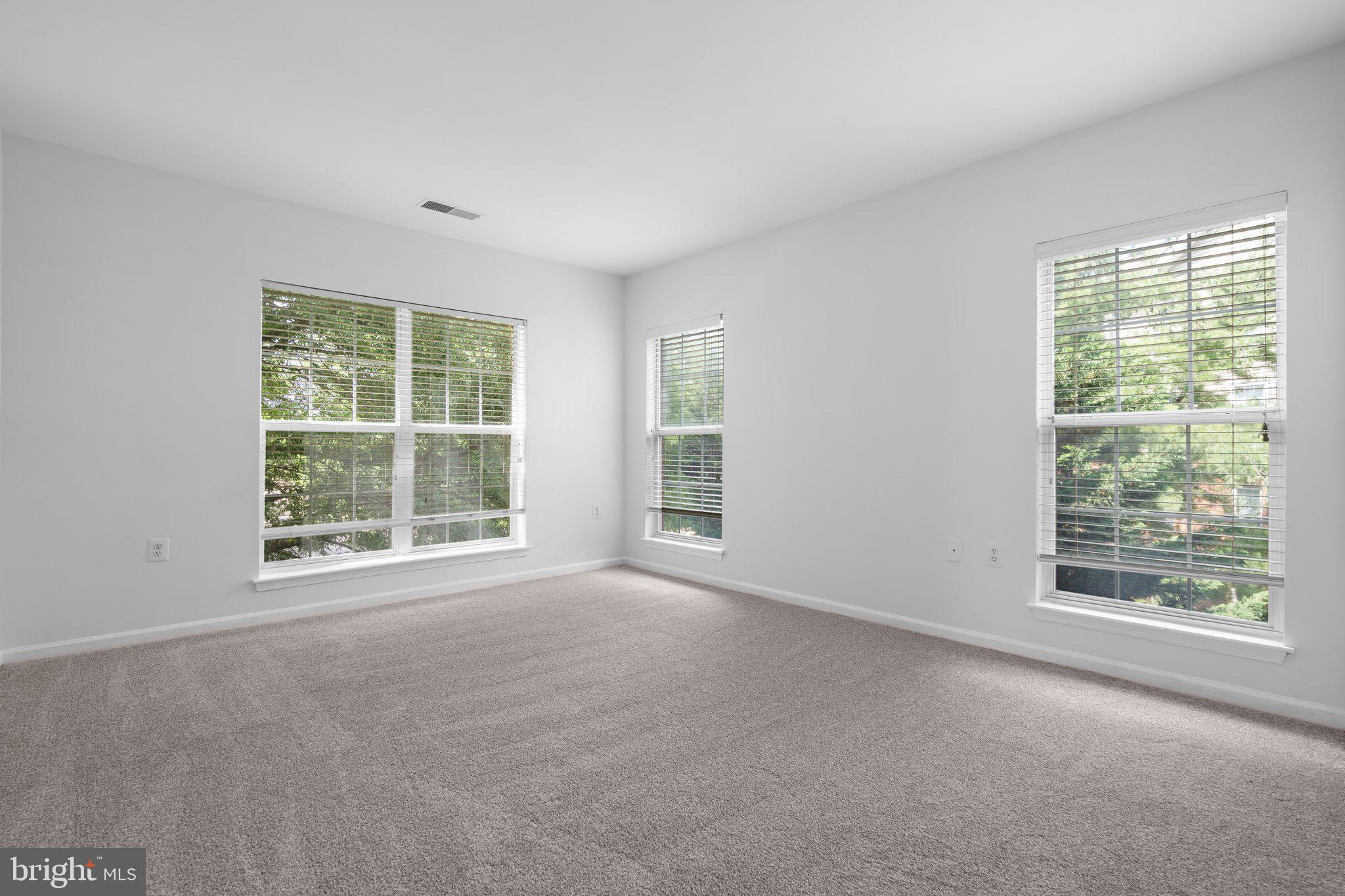 THE PAVILION - Residential Lease