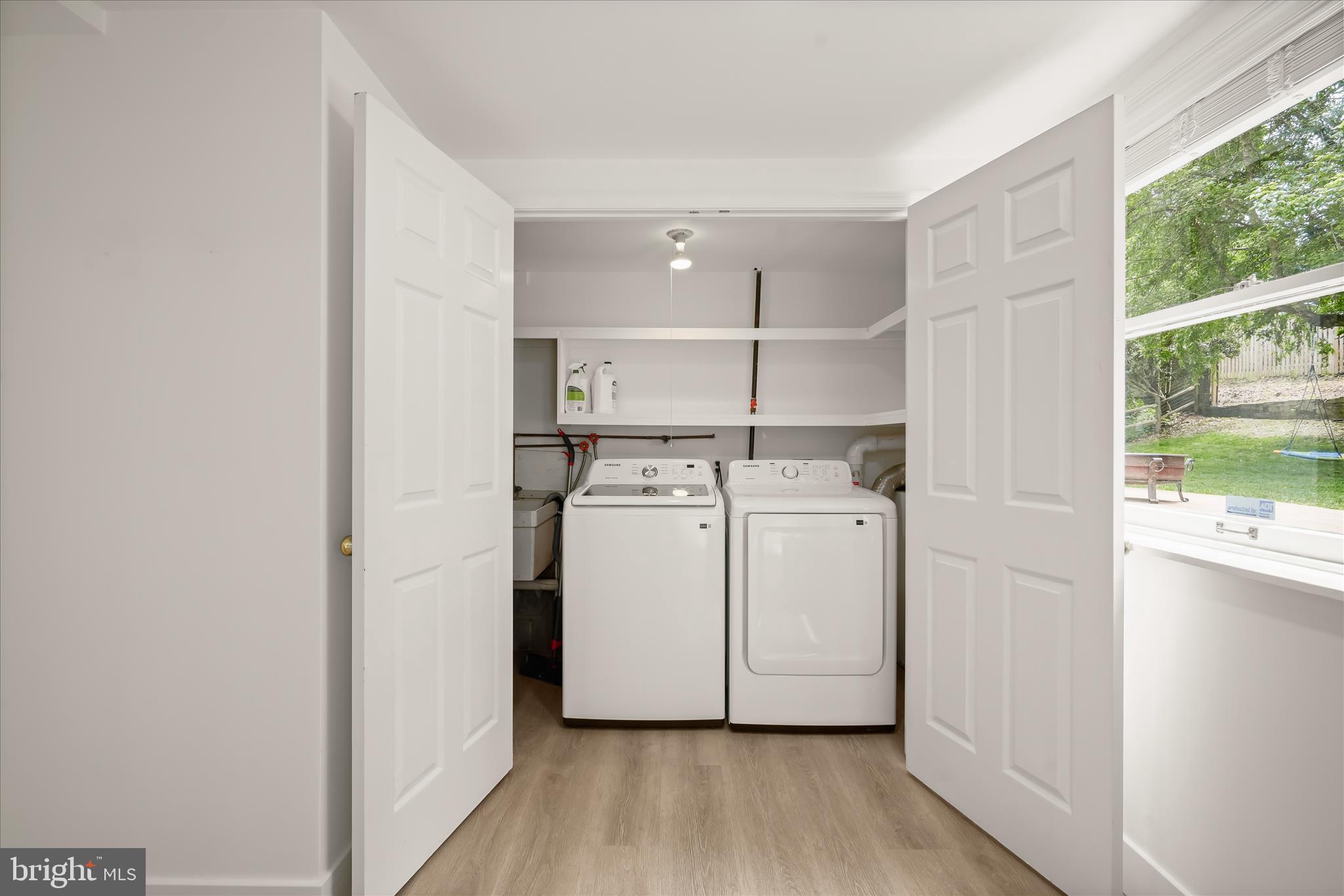 POTOMAC COMMONS - Residential