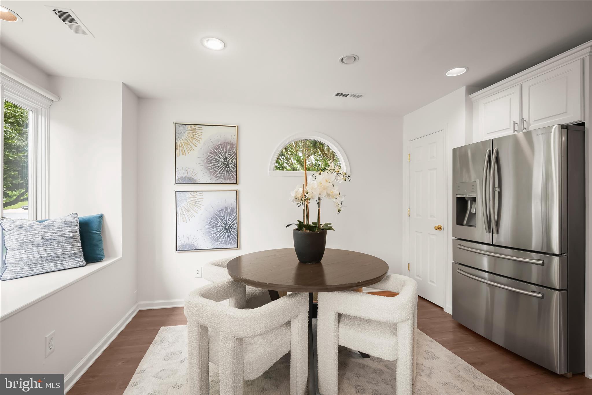 POTOMAC COMMONS - Residential