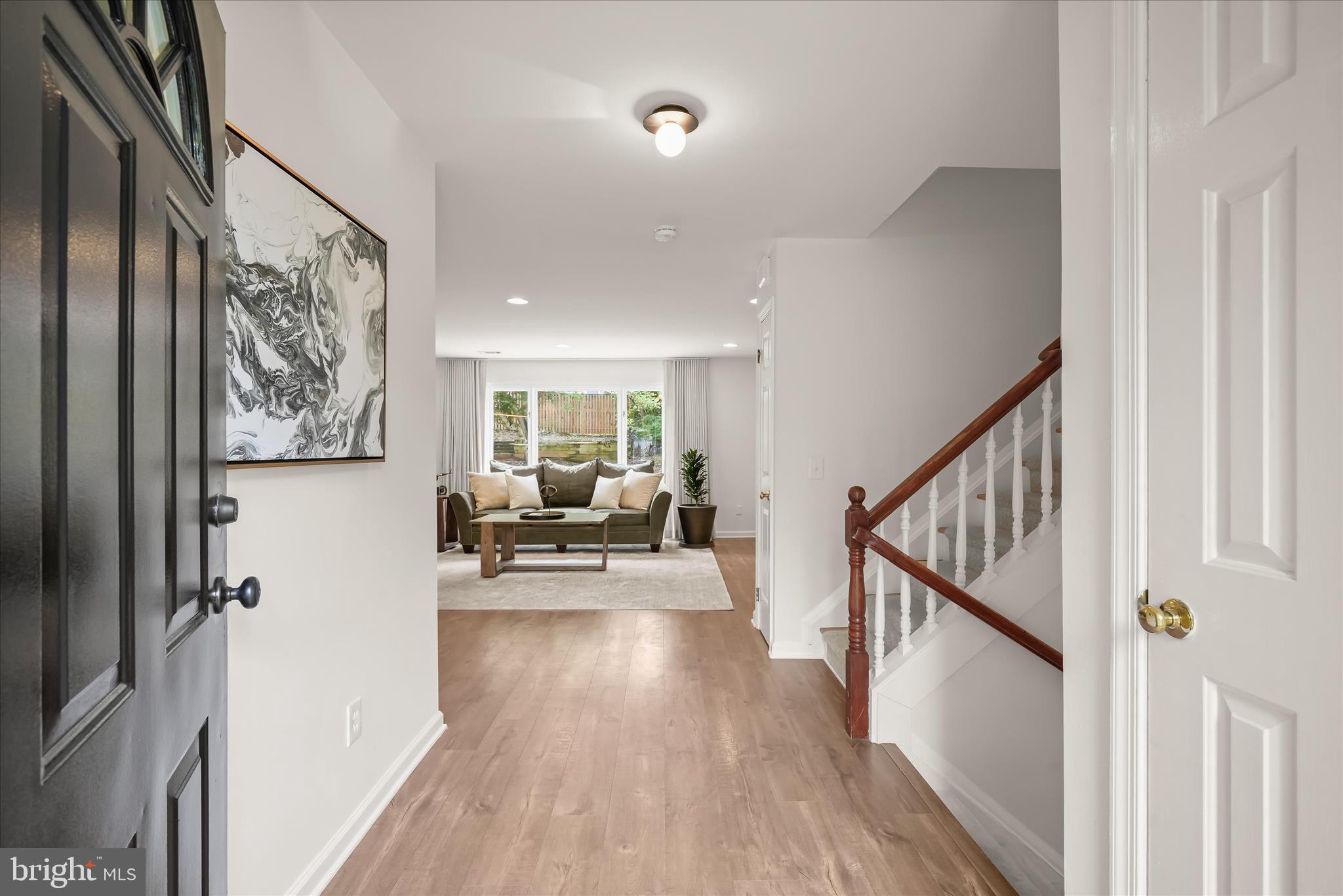 POTOMAC COMMONS - Residential
