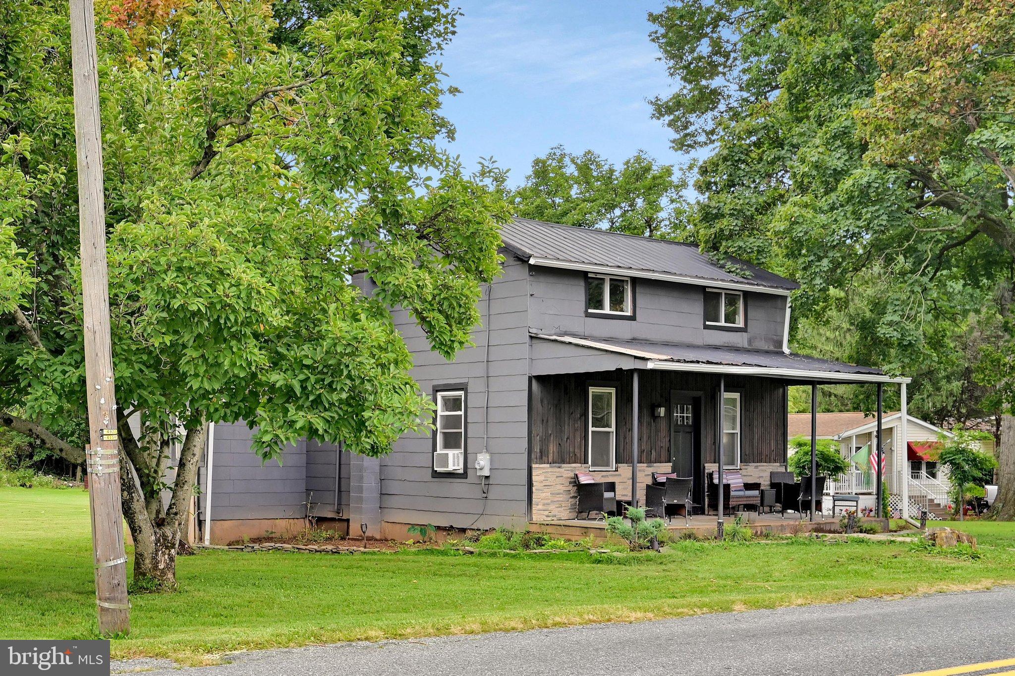 1443 RAILROAD ROAD