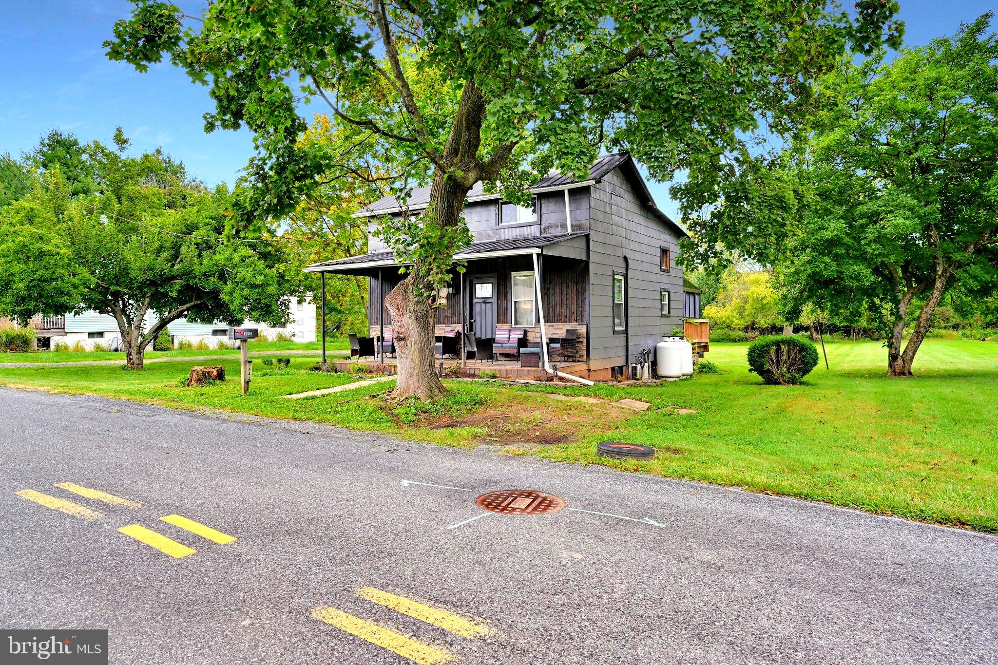 1443 RAILROAD ROAD
