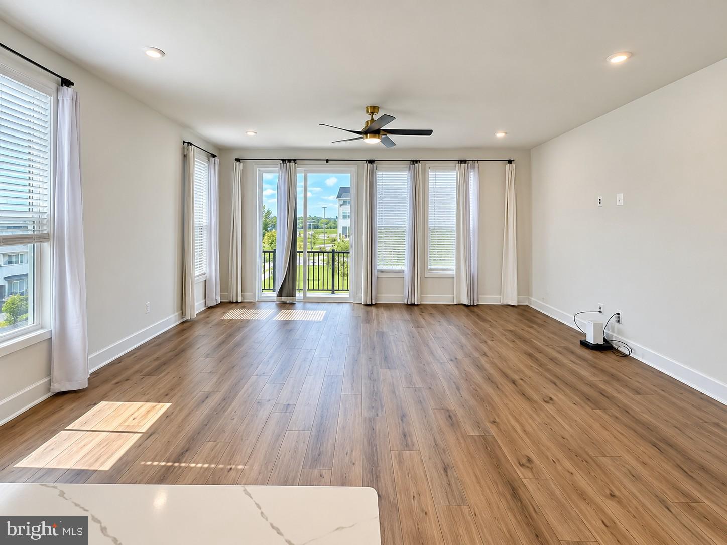 23083 SOARING TERRACE