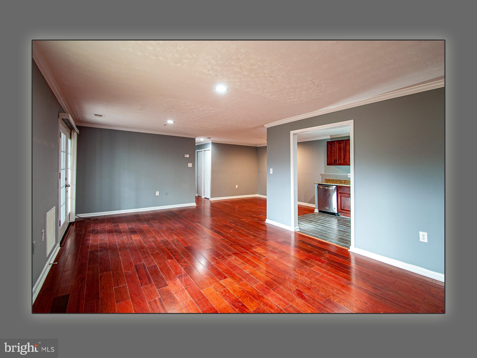 DEVON HILLS CONDO - Residential Lease