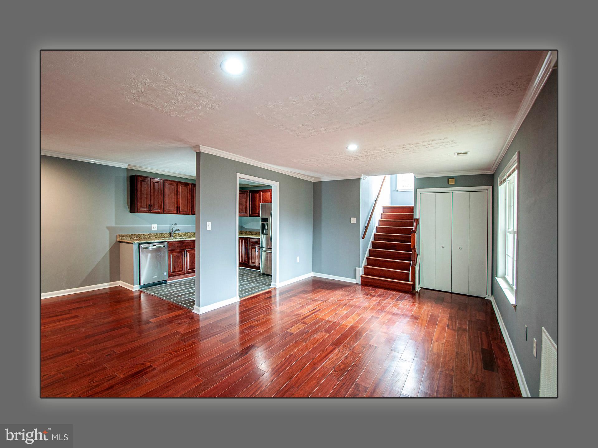 DEVON HILLS CONDO - Residential Lease