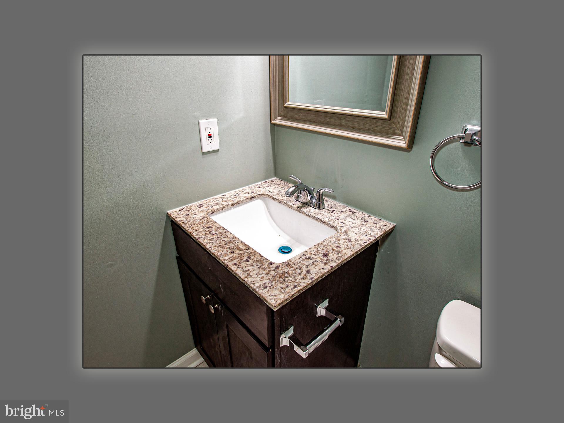 DEVON HILLS CONDO - Residential Lease