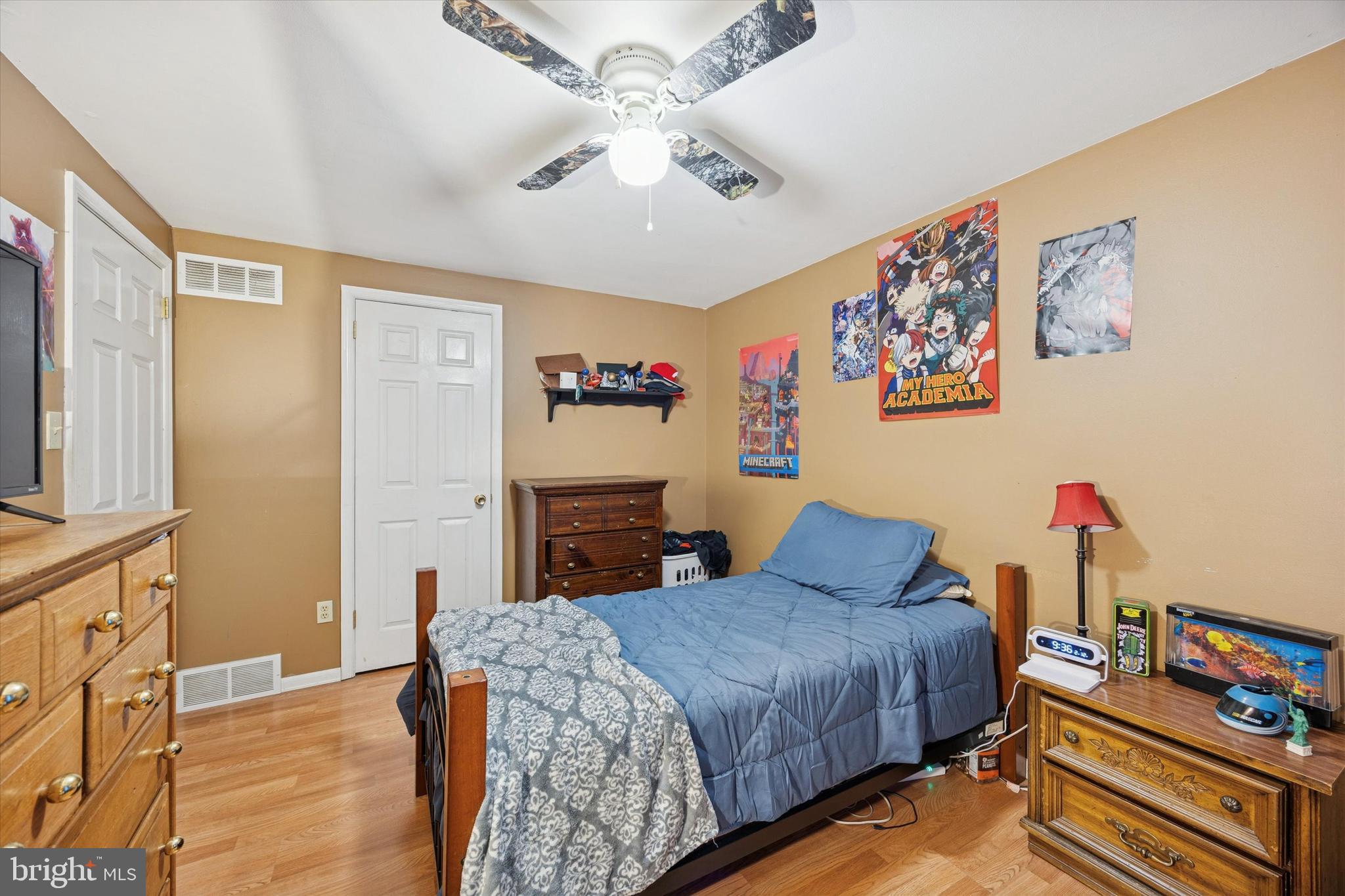 PLEASANT MDWS - Residential