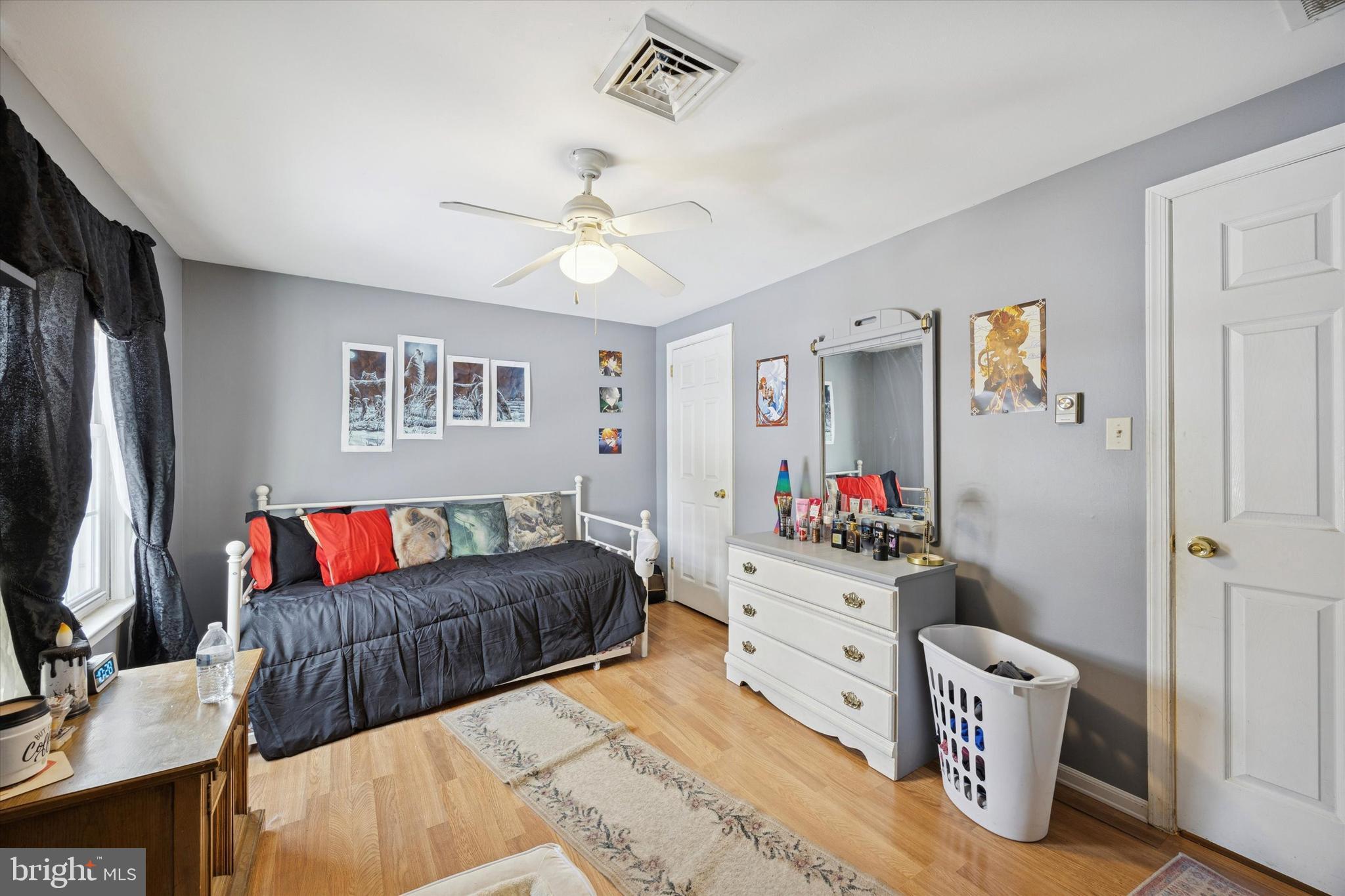 PLEASANT MDWS - Residential