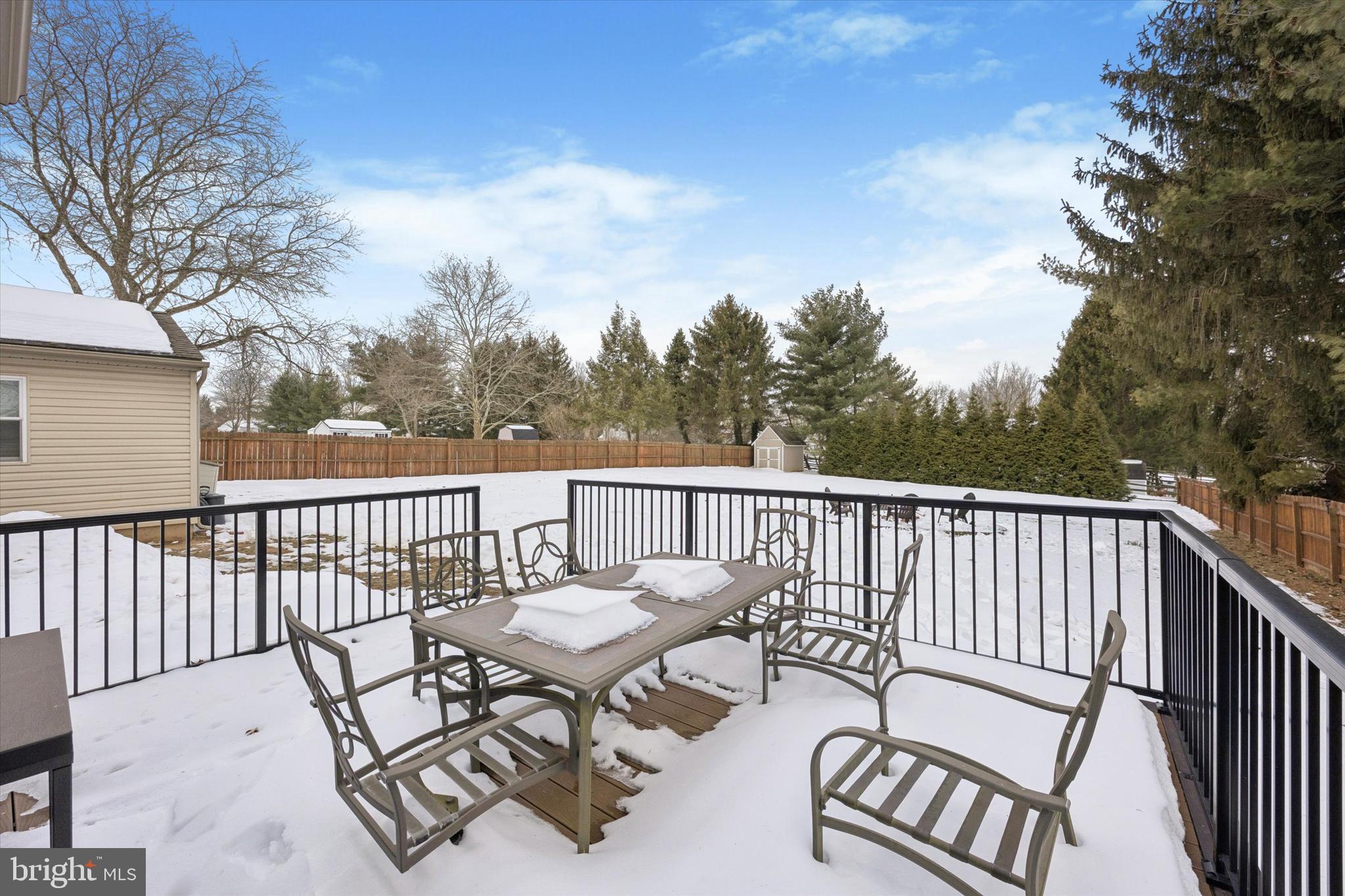 PLEASANT MDWS - Residential