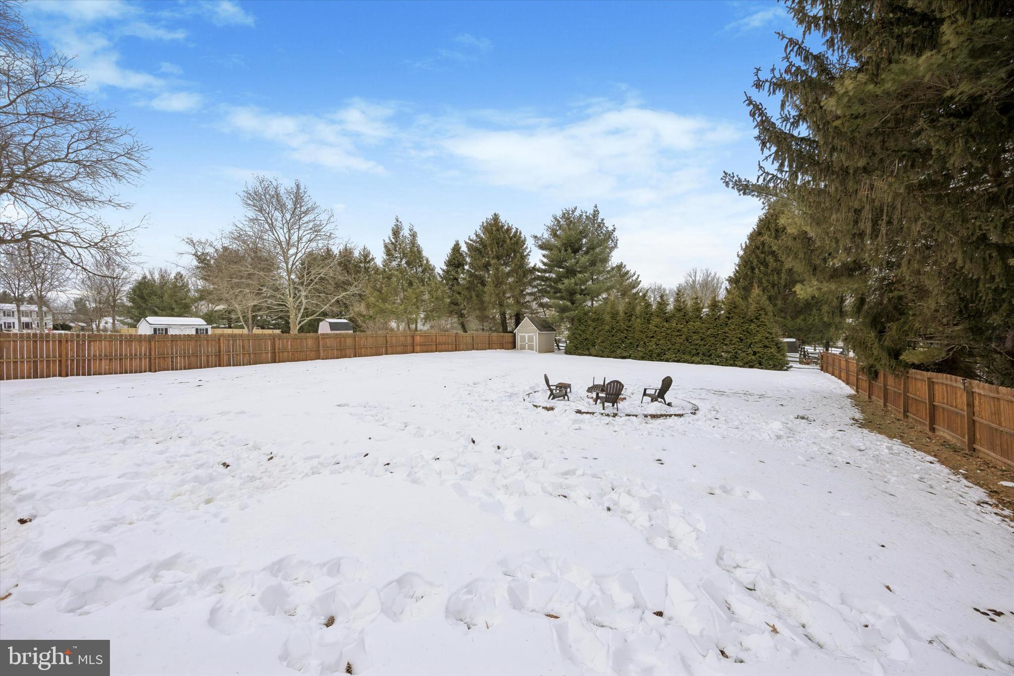 PLEASANT MDWS - Residential