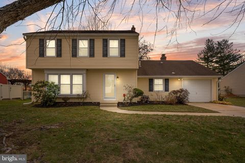 207 FARMINGTON ROAD DELRAN NJ 08075