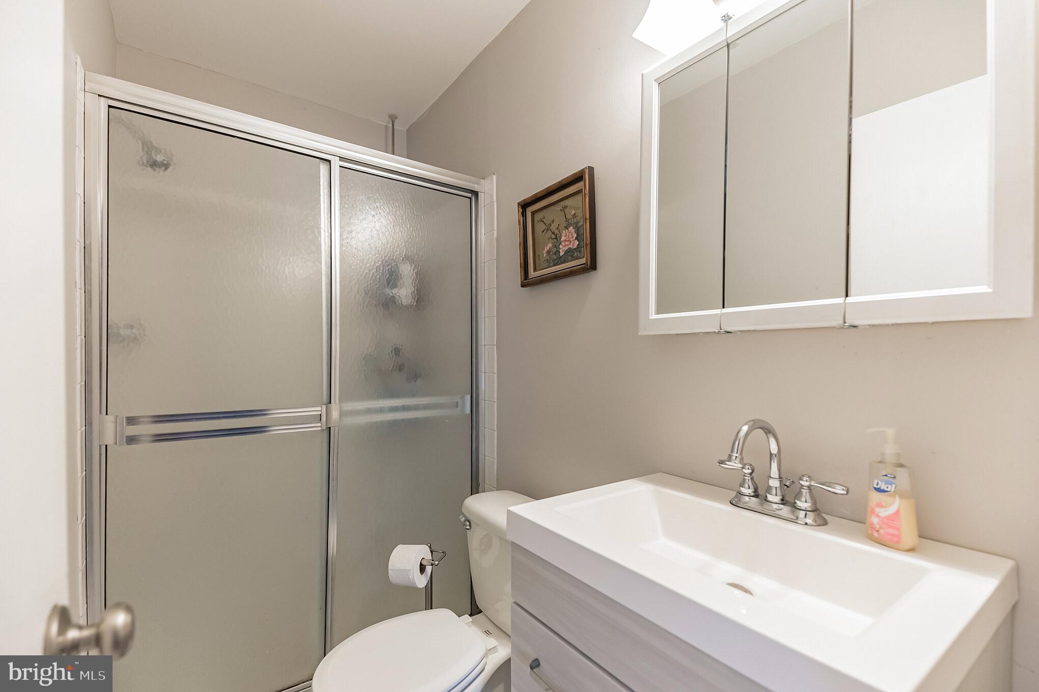 WOODRIDGE EAST - Residential
