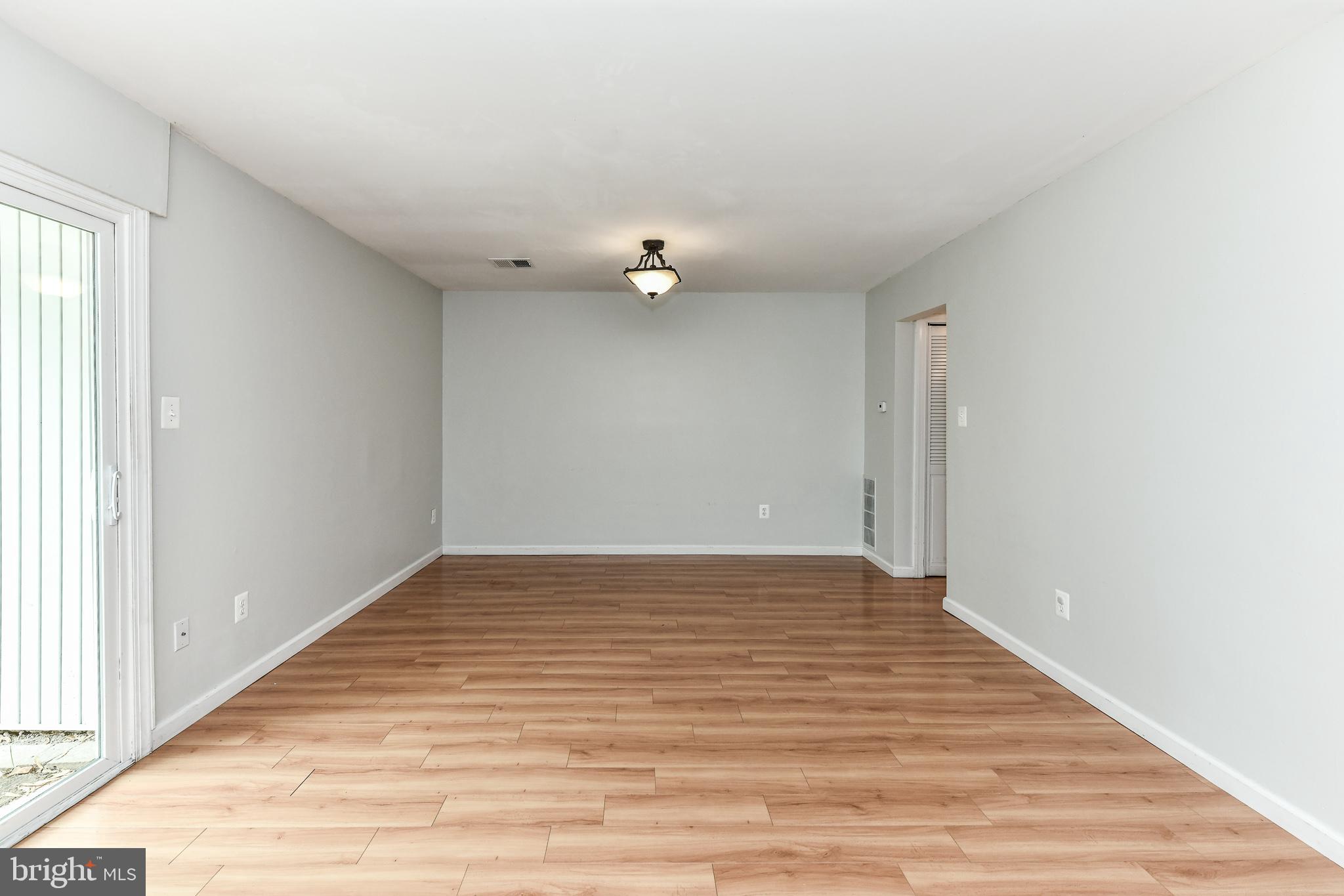 TRALEE - Residential Lease