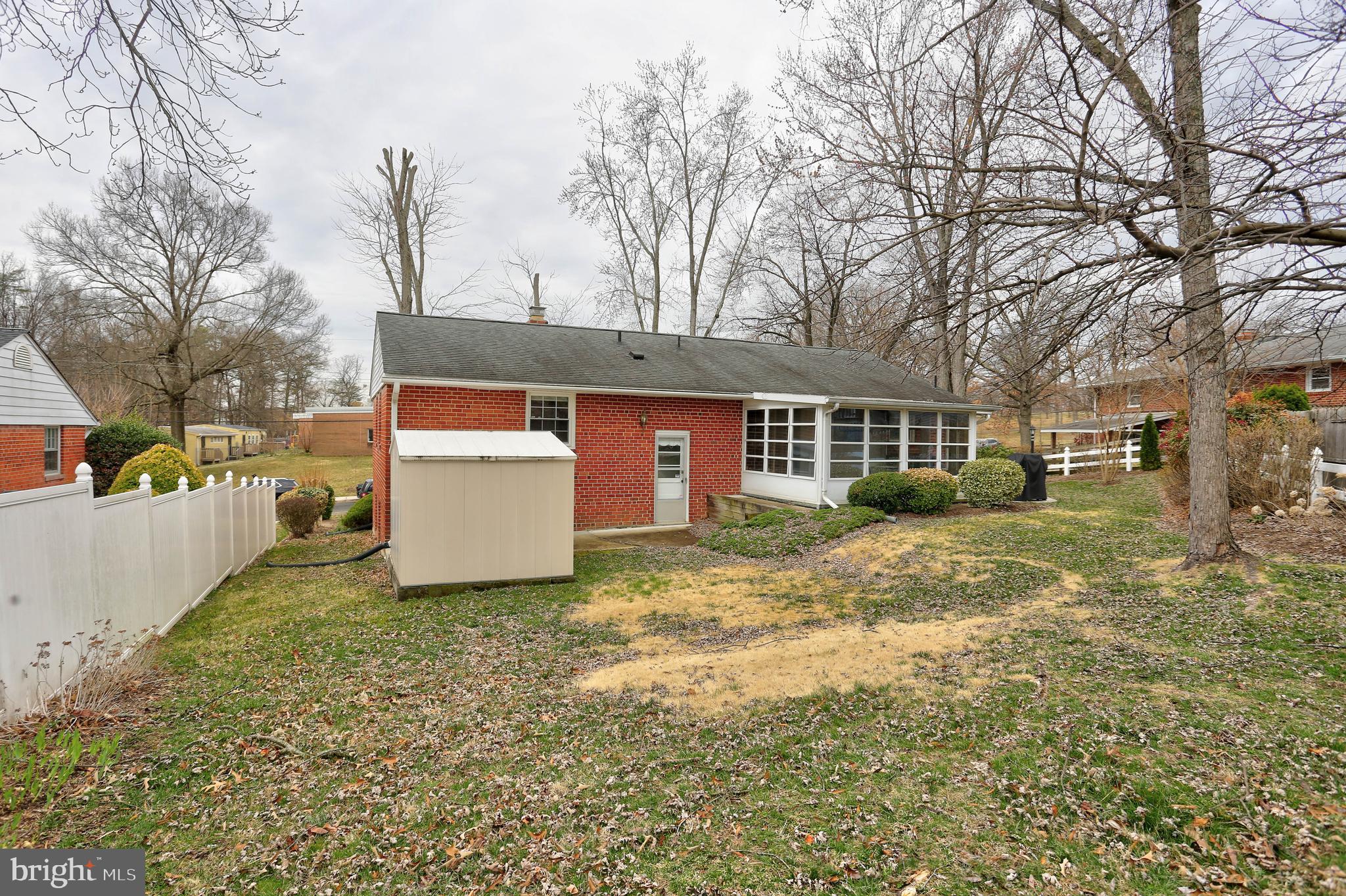 CALVERTON - Residential