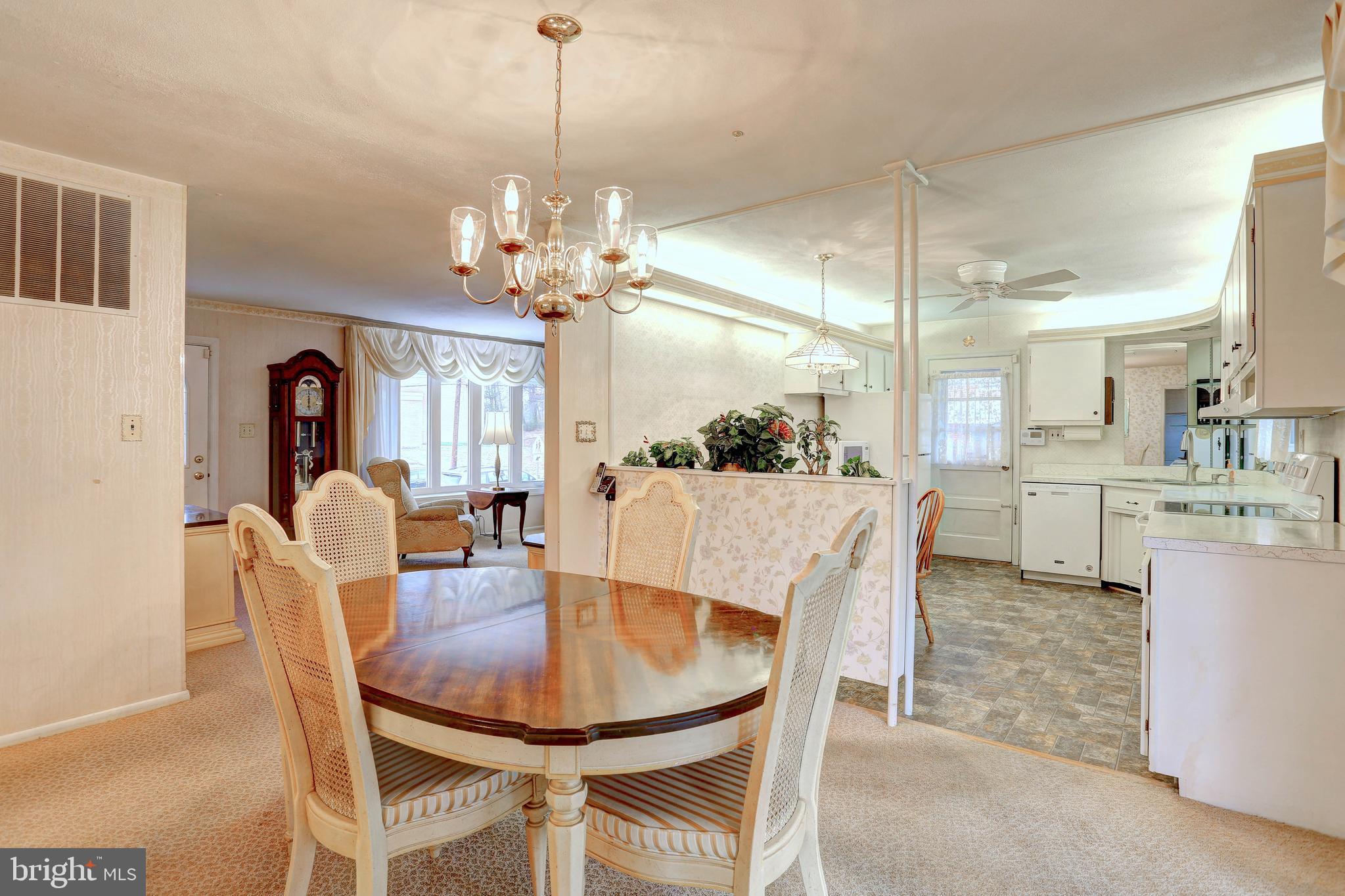 CALVERTON - Residential