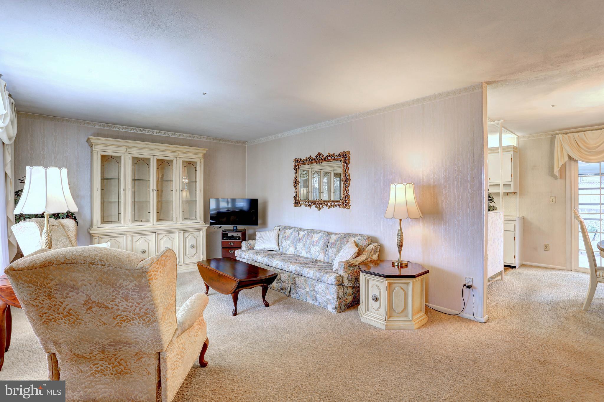 CALVERTON - Residential