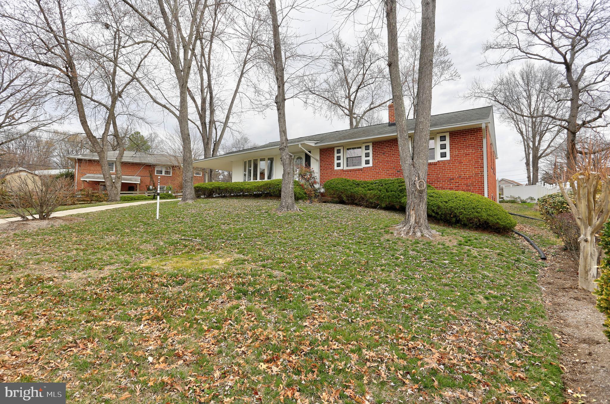 CALVERTON - Residential