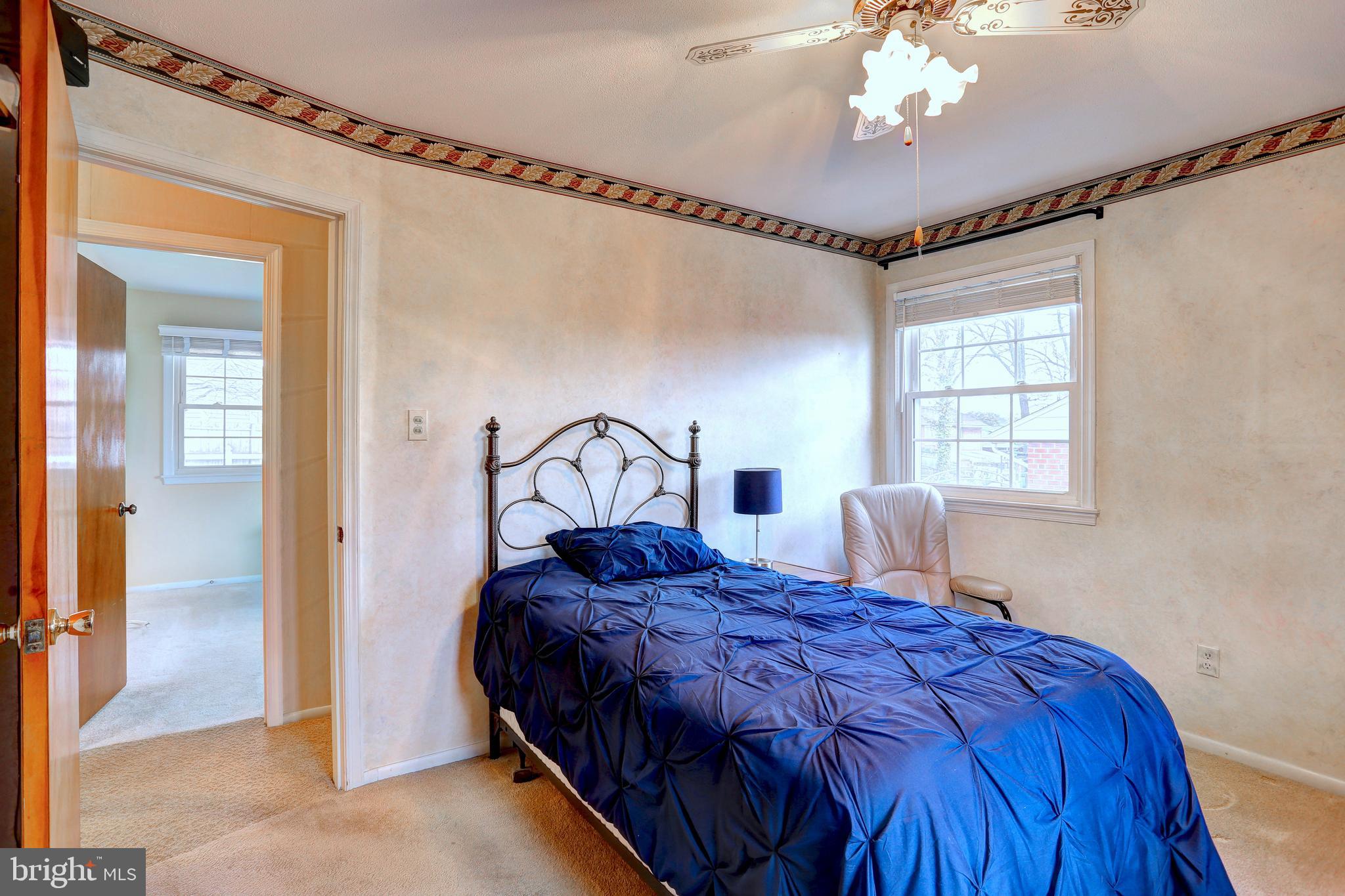 CALVERTON - Residential