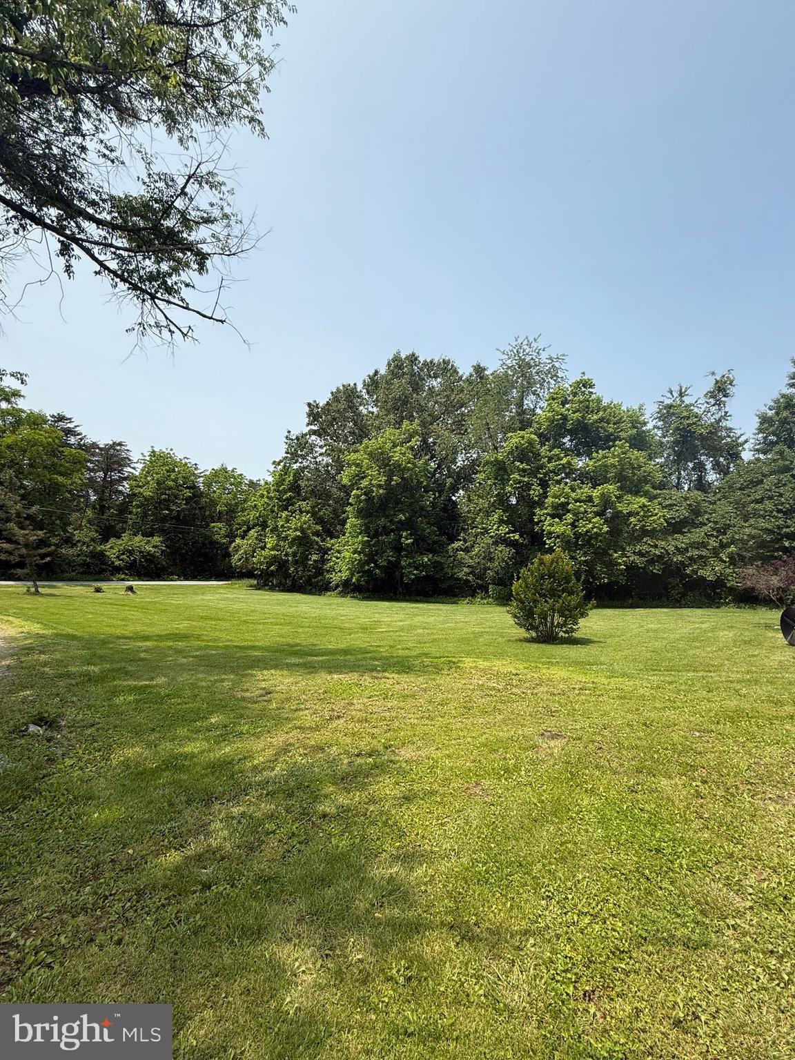 HIDDEN RIVER - Residential