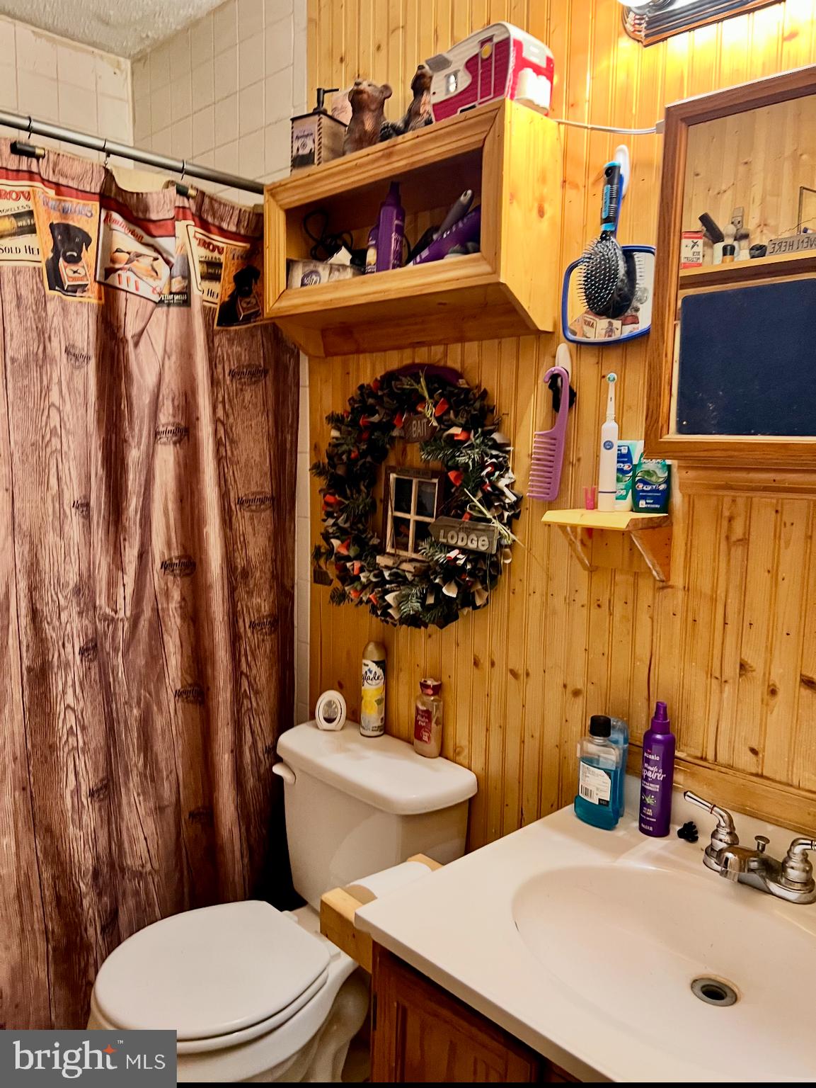 HIDDEN RIVER - Residential