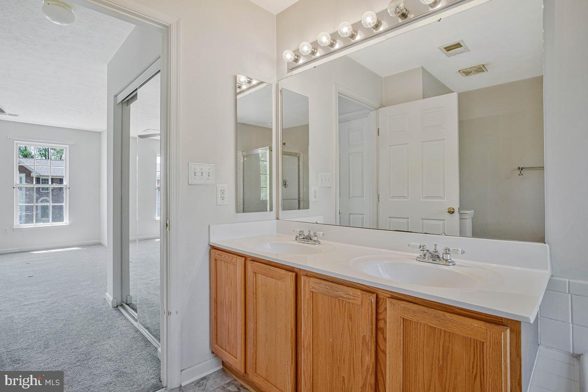 RICHFIELD STATION VILLAGE - Residential