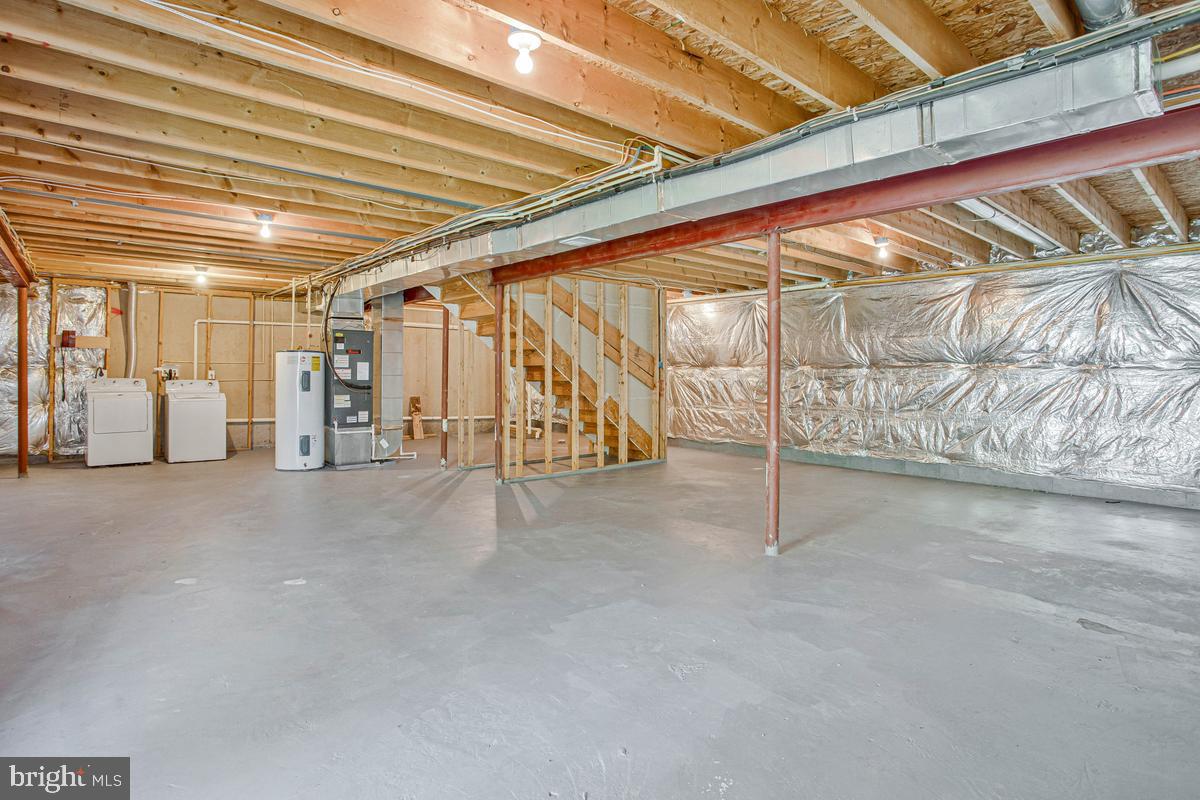 RICHFIELD STATION VILLAGE - Residential