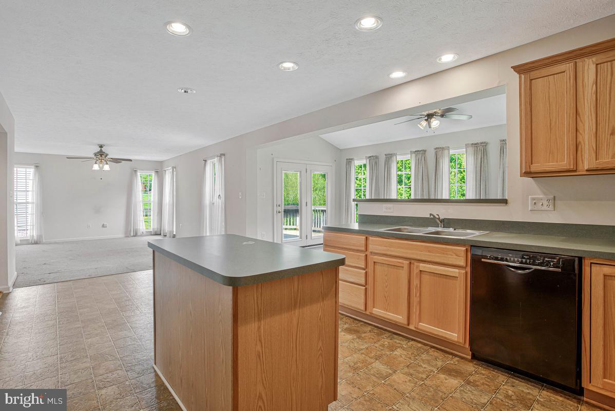 RICHFIELD STATION VILLAGE - Residential