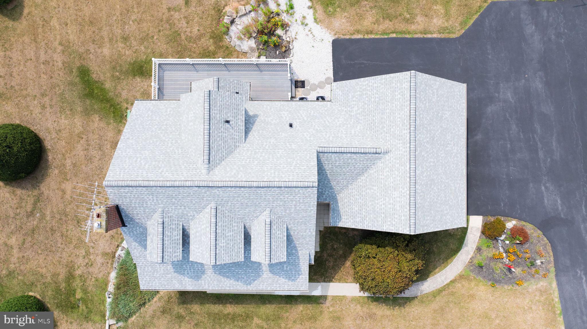 HOLLIS MANOR - Residential