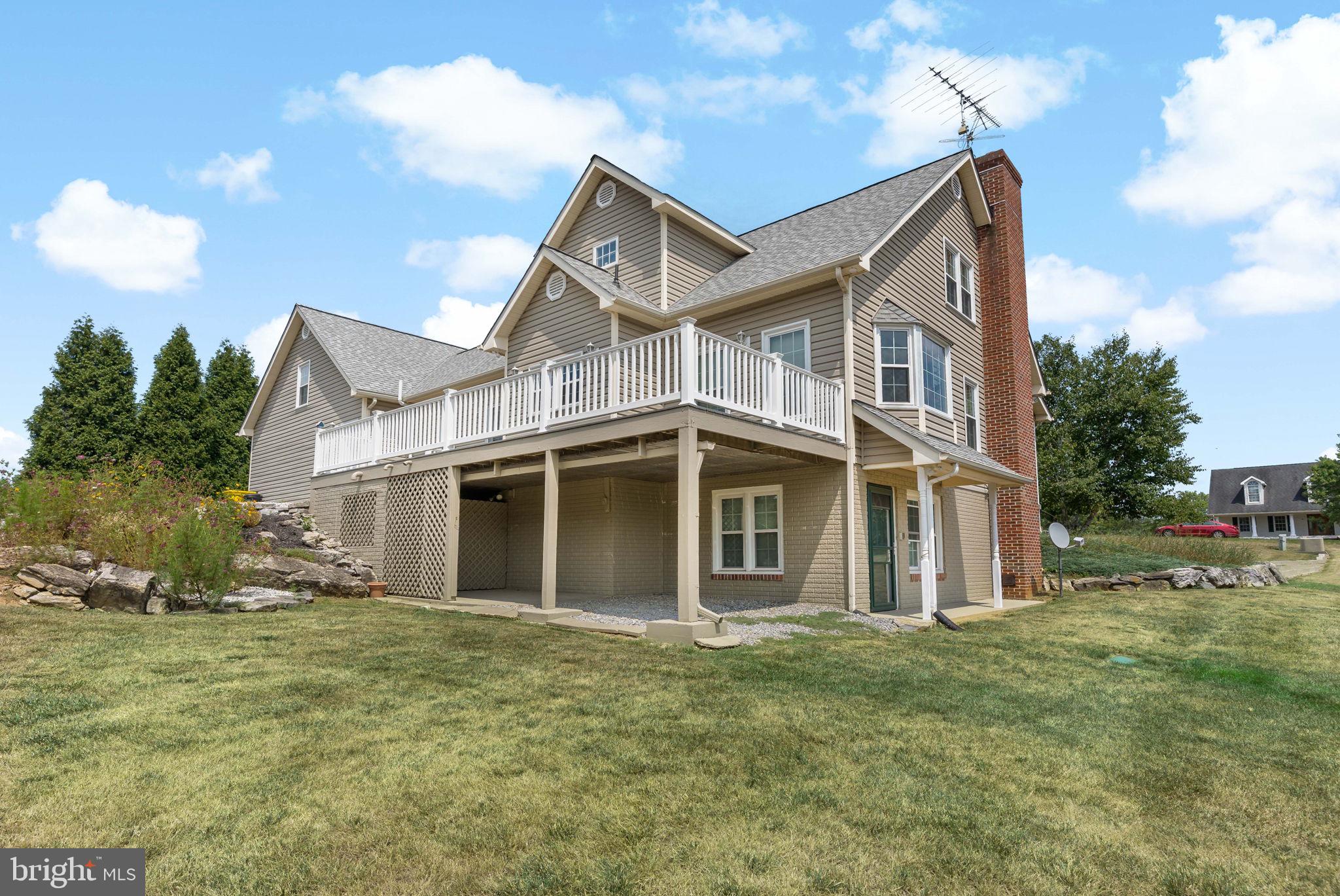 HOLLIS MANOR - Residential