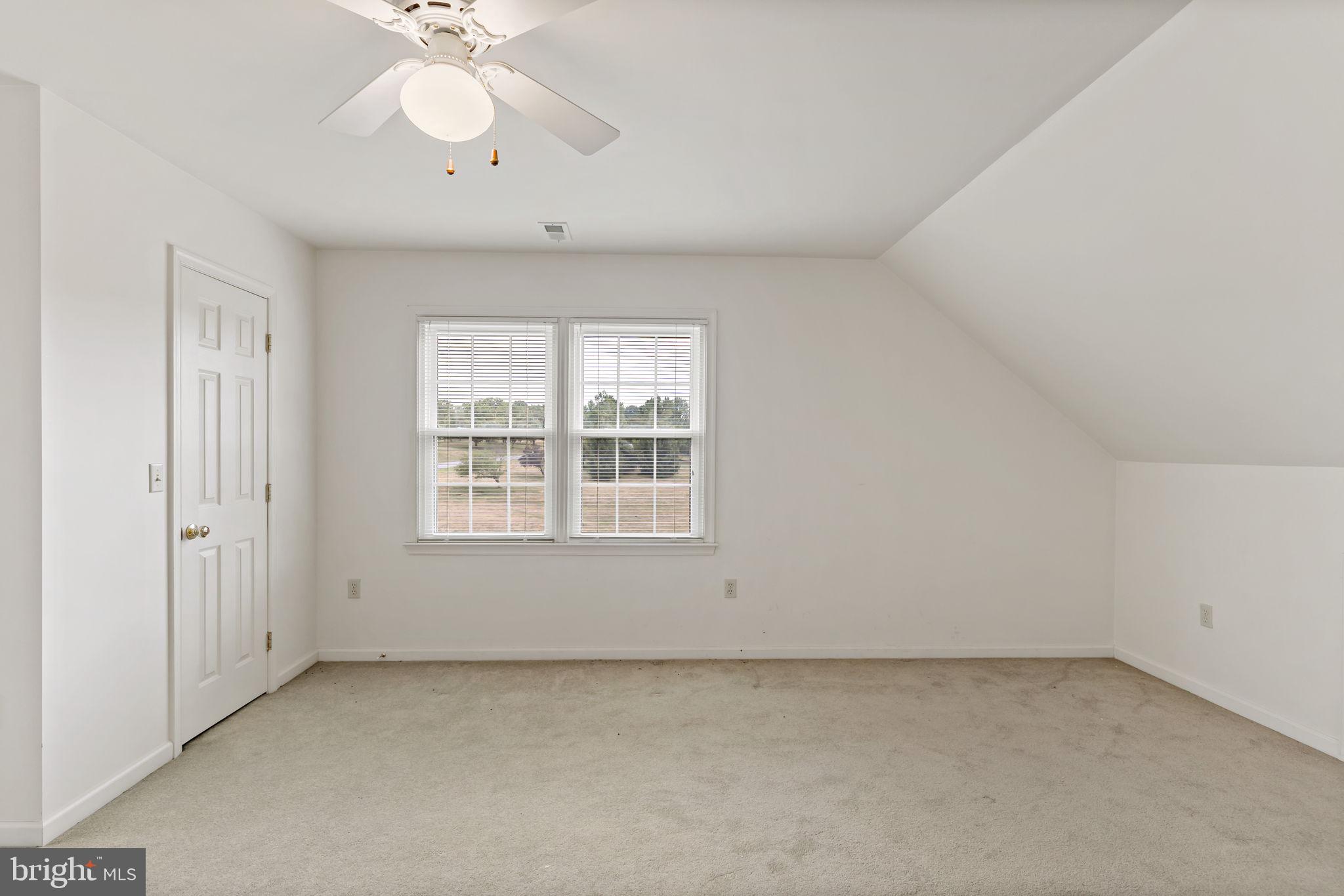 HOLLIS MANOR - Residential