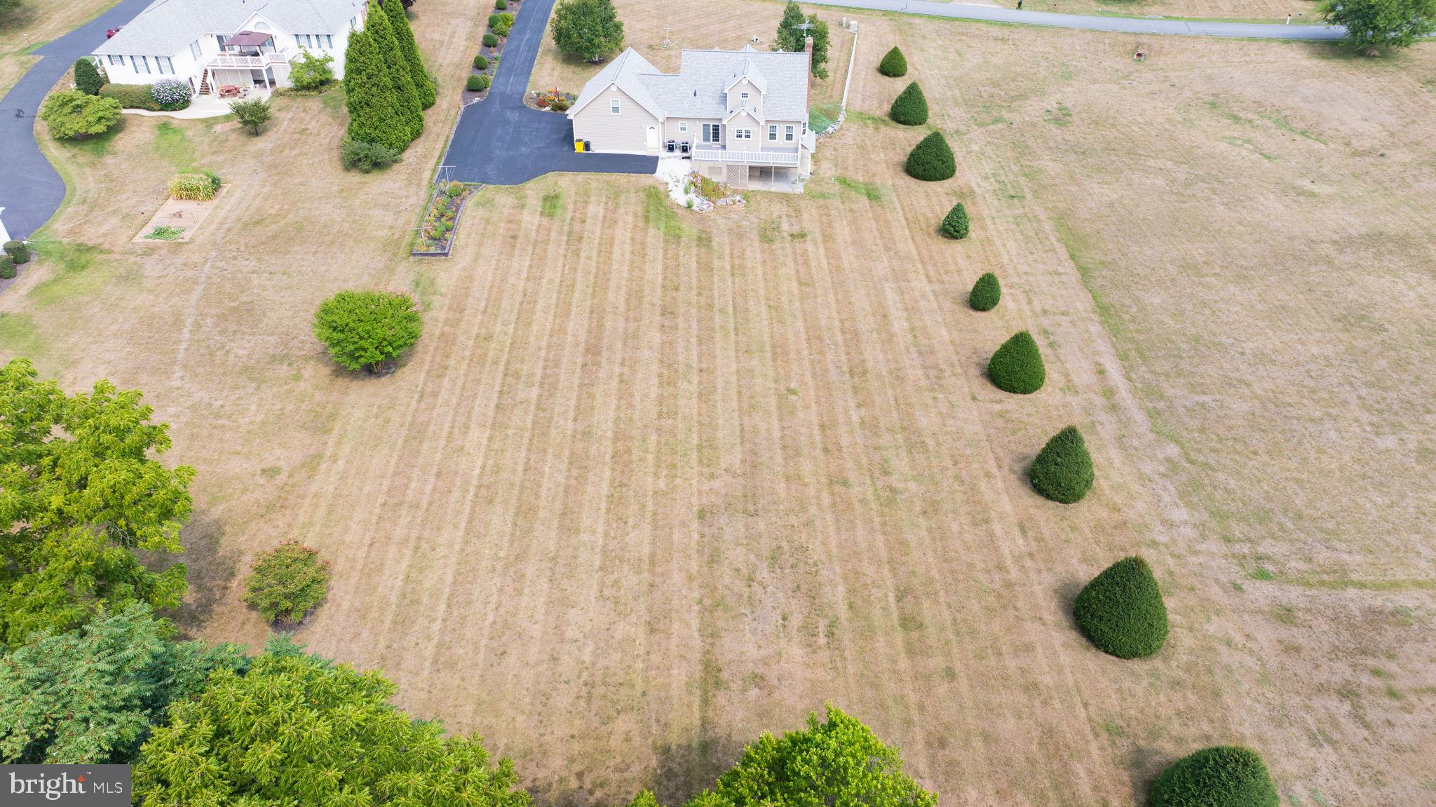 HOLLIS MANOR - Residential