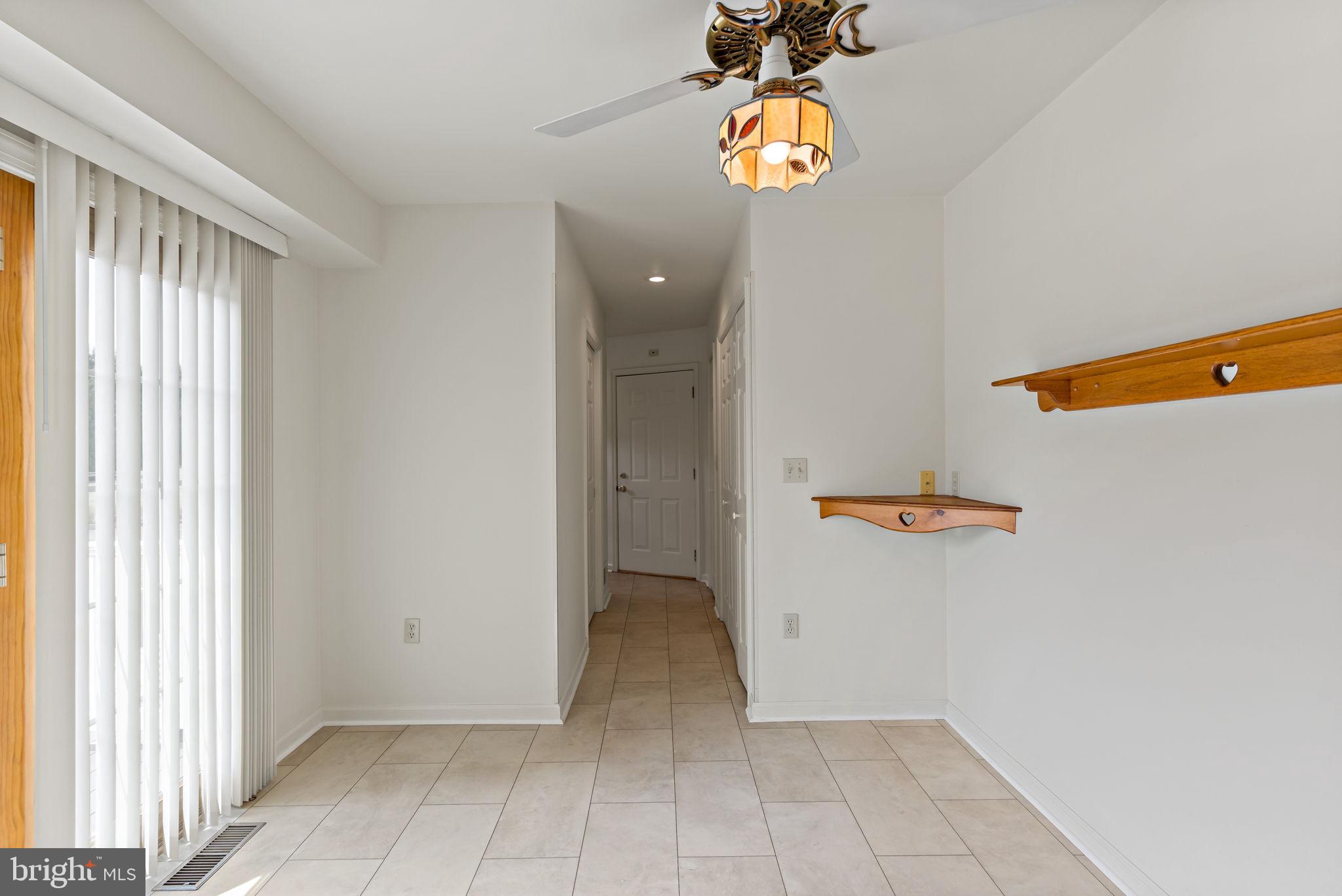 HOLLIS MANOR - Residential