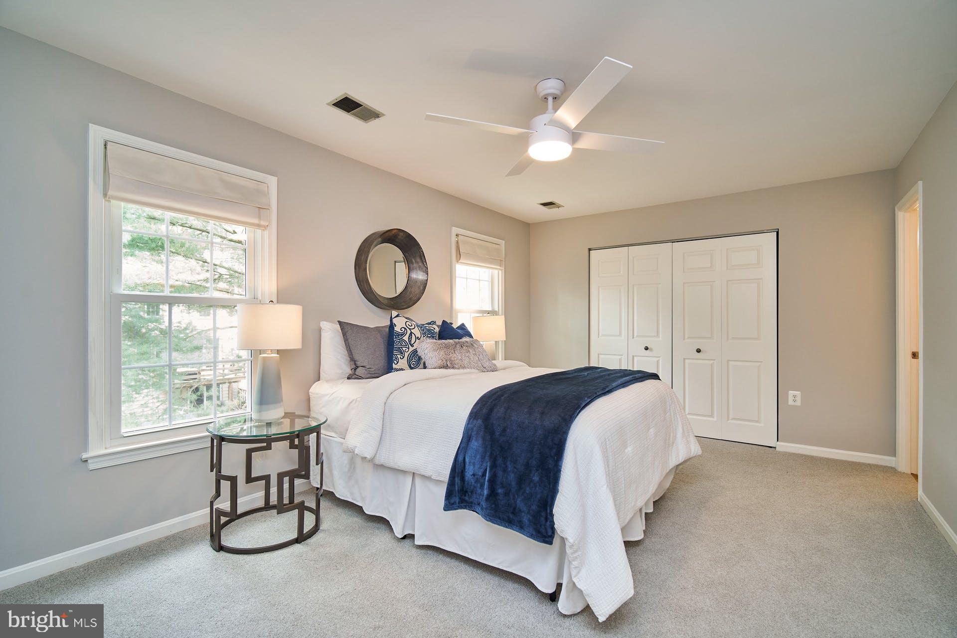 COLONY PARK - Residential