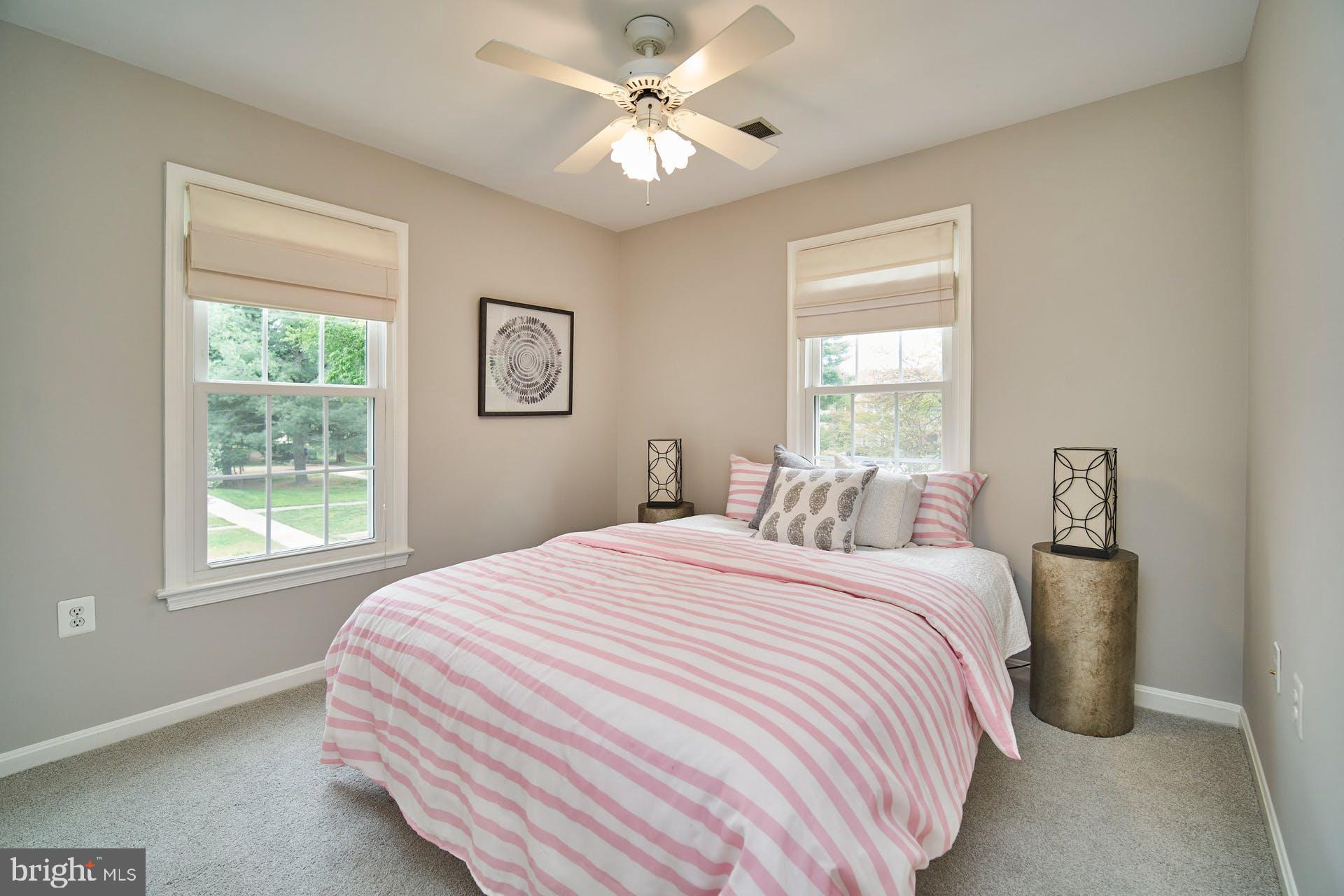 COLONY PARK - Residential