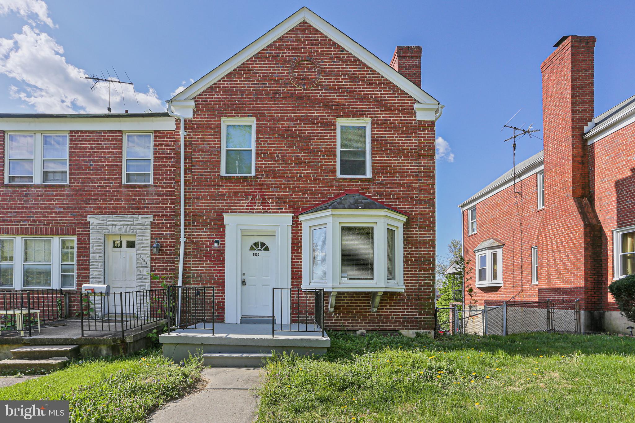 PERRING LOCH - Residential