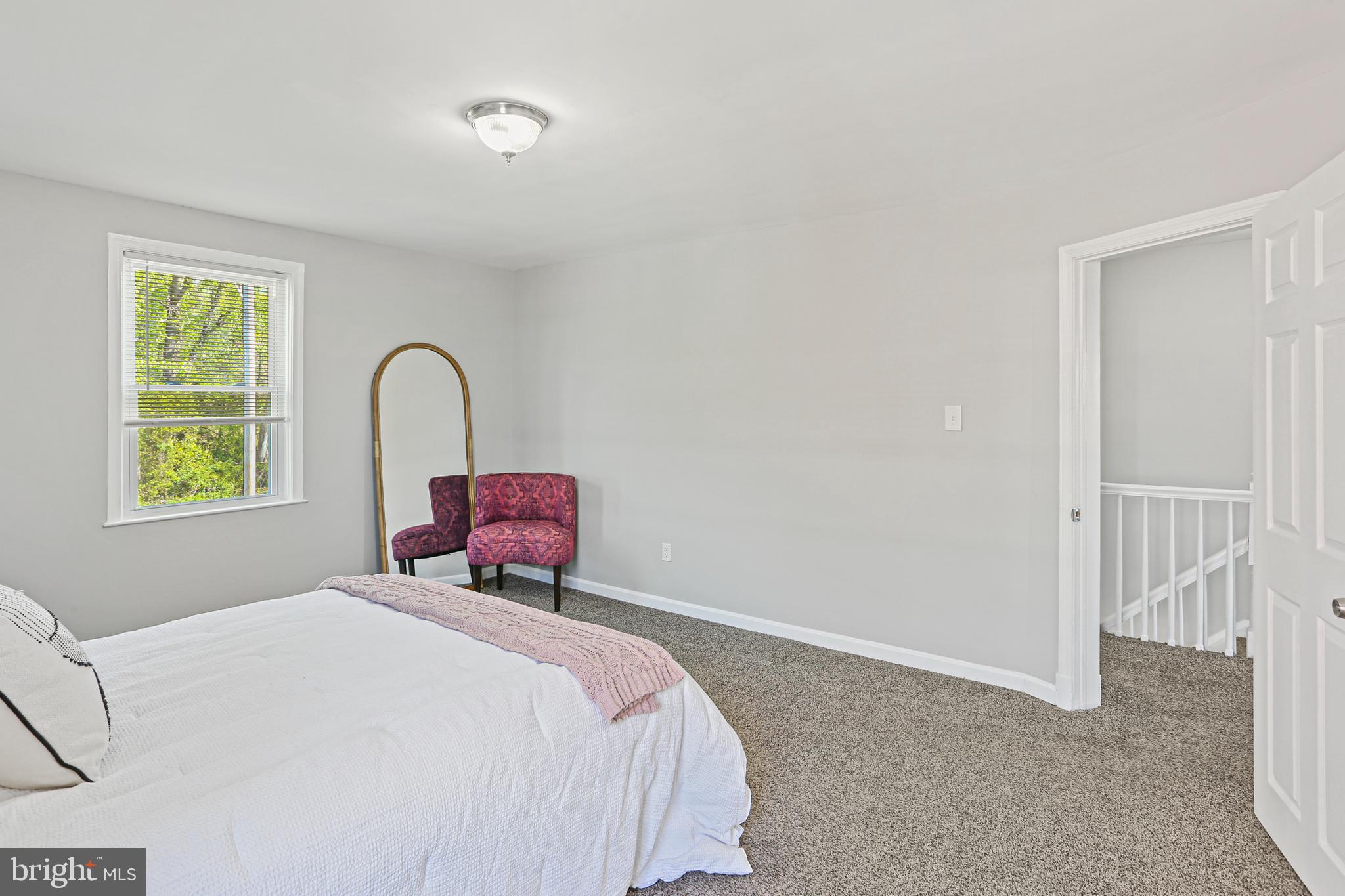 PERRING LOCH - Residential