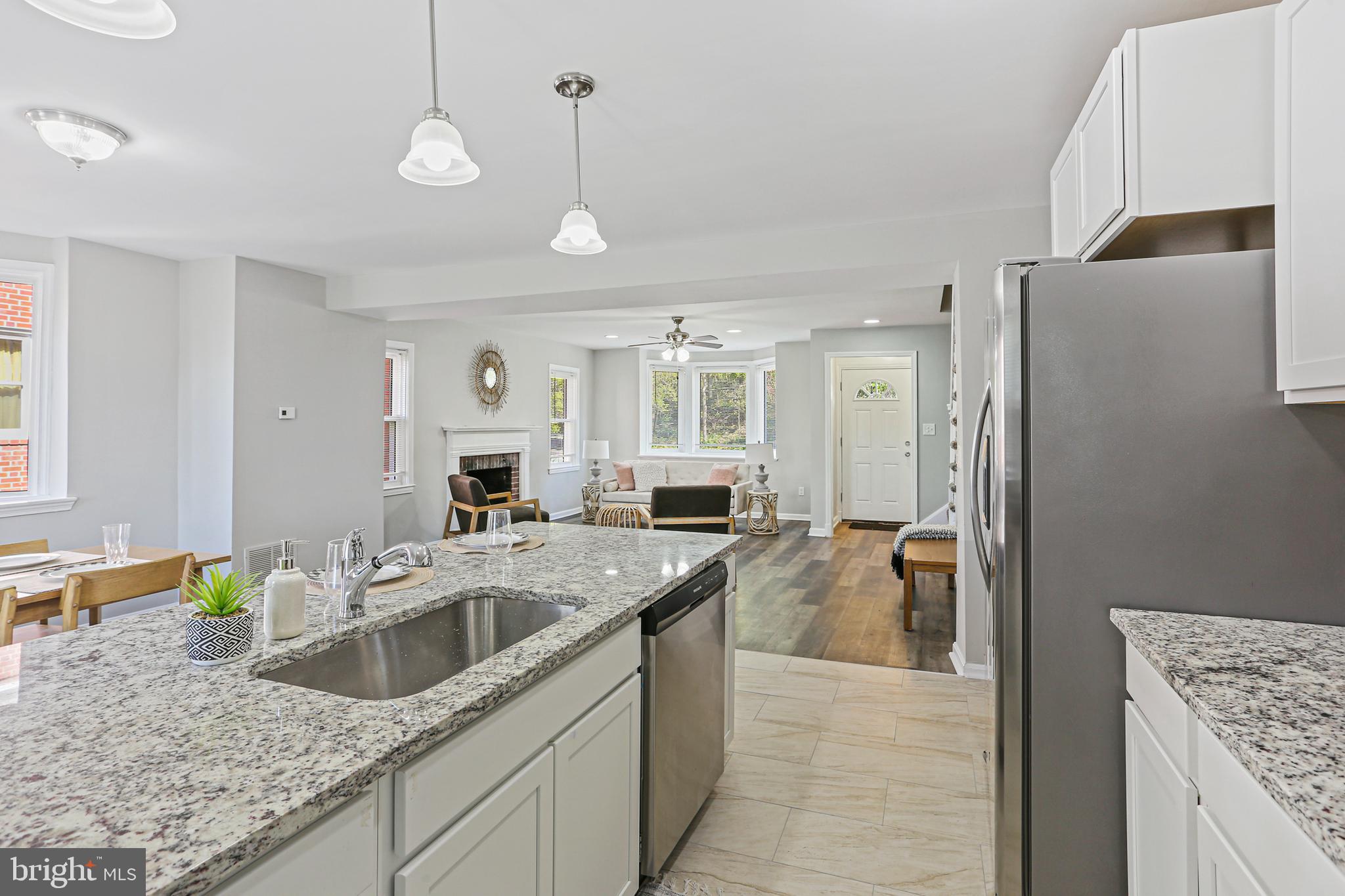 PERRING LOCH - Residential