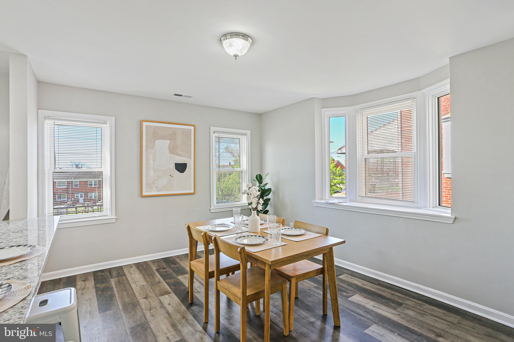 PERRING LOCH - Residential