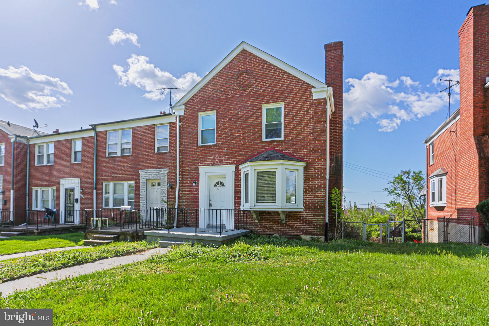 PERRING LOCH - Residential