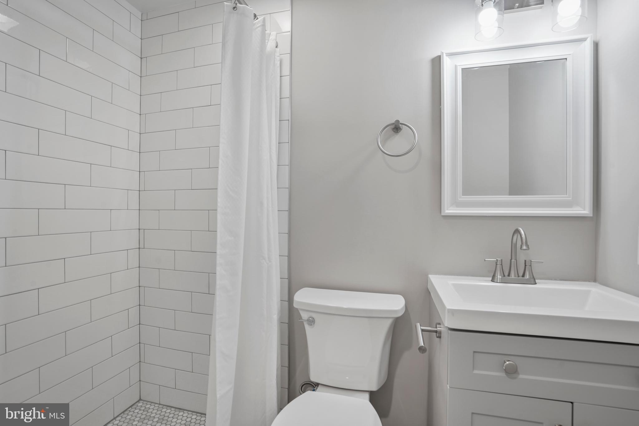 KINGS CONTRIVANCE - Residential