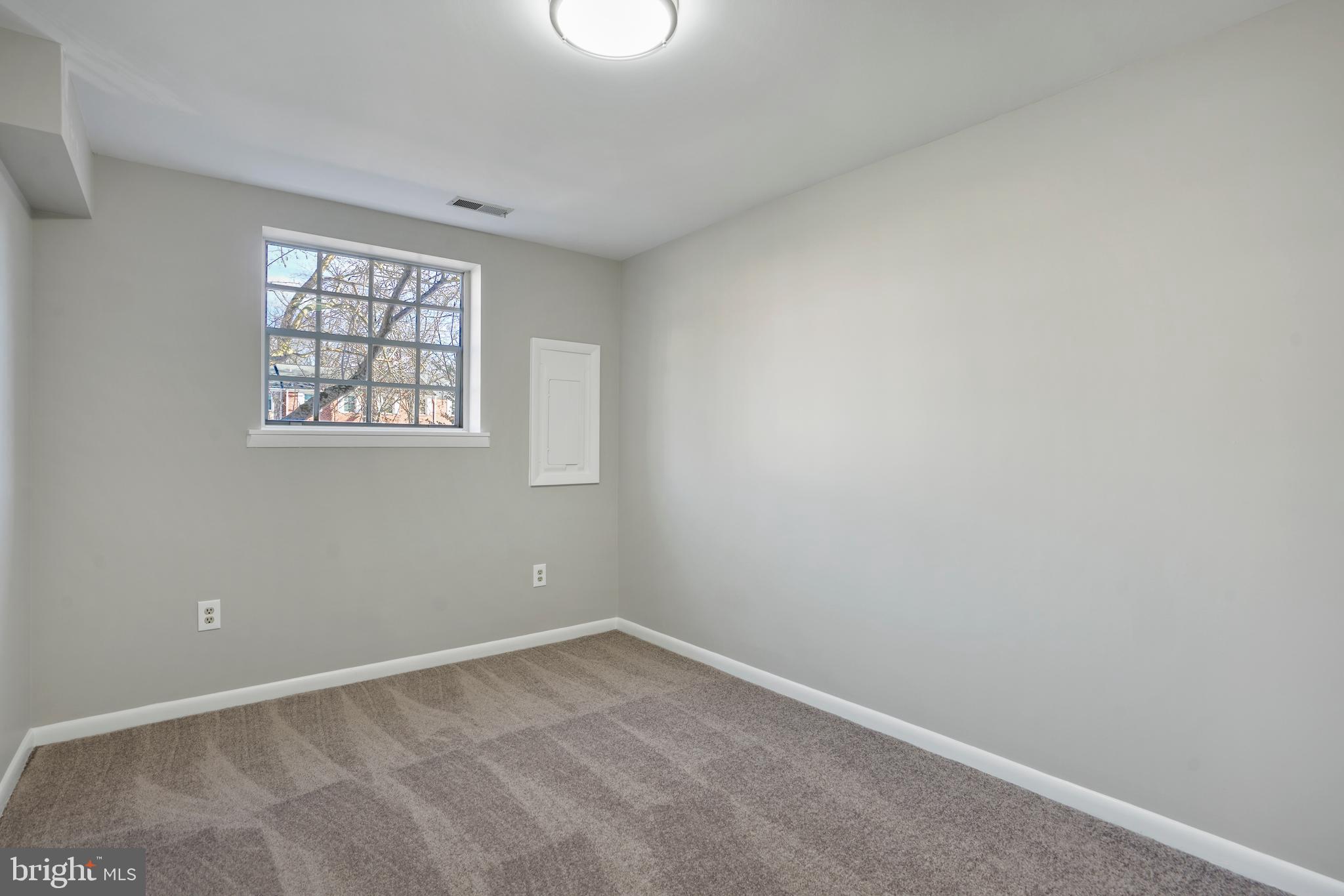 KINGS CONTRIVANCE - Residential