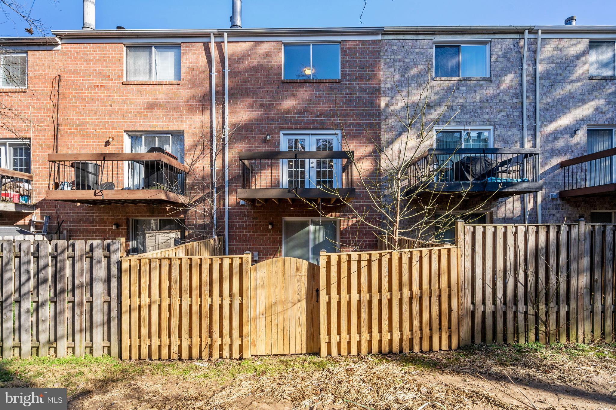 KINGS CONTRIVANCE - Residential