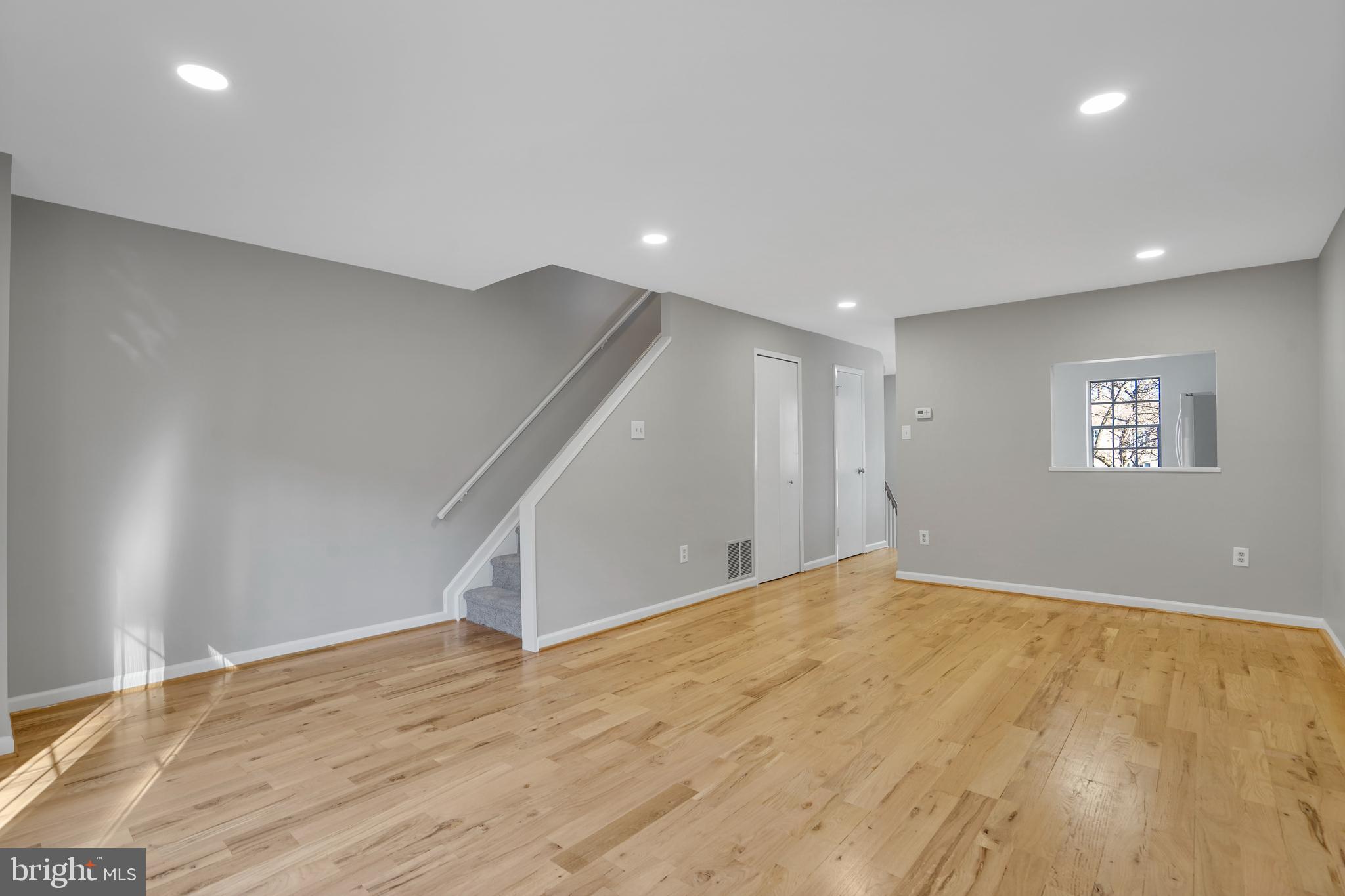 KINGS CONTRIVANCE - Residential